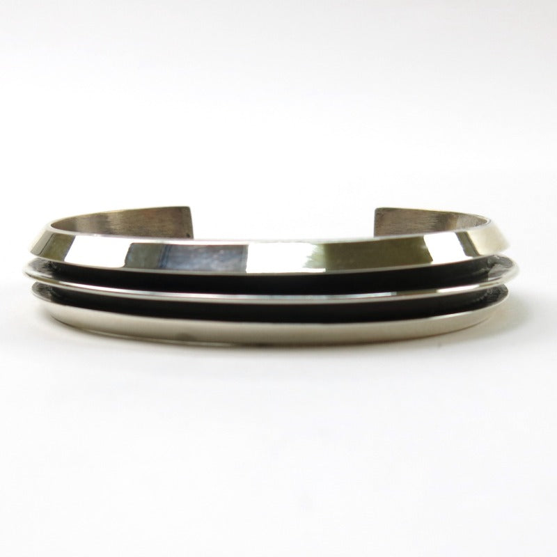 NAVAJO BRACELET BY TOM HAWK 1/2inch