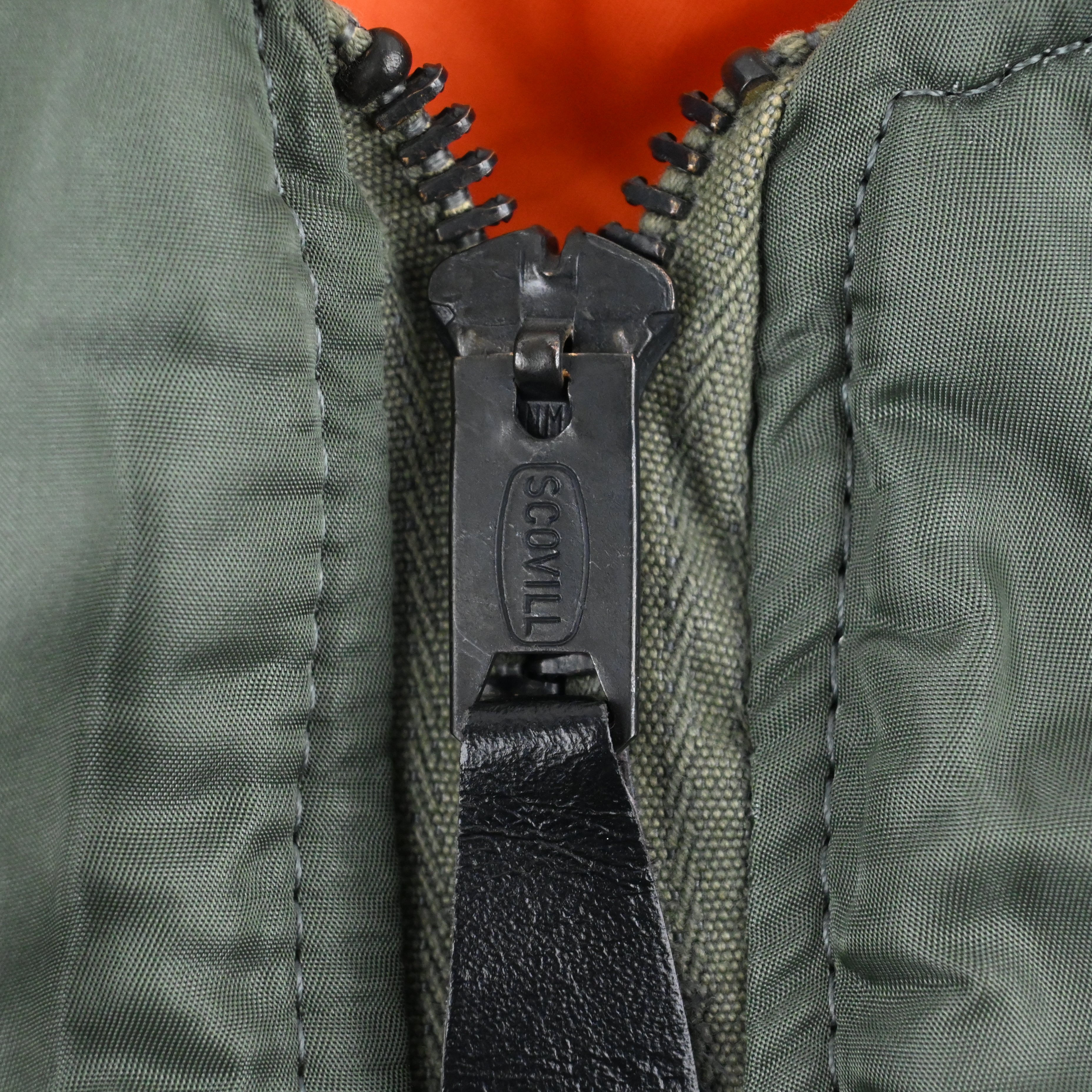 ‘67 U.S.A.F. MIL-J-8279D (USAF) MA-1 Flight jacket SIZE: MEDIUM