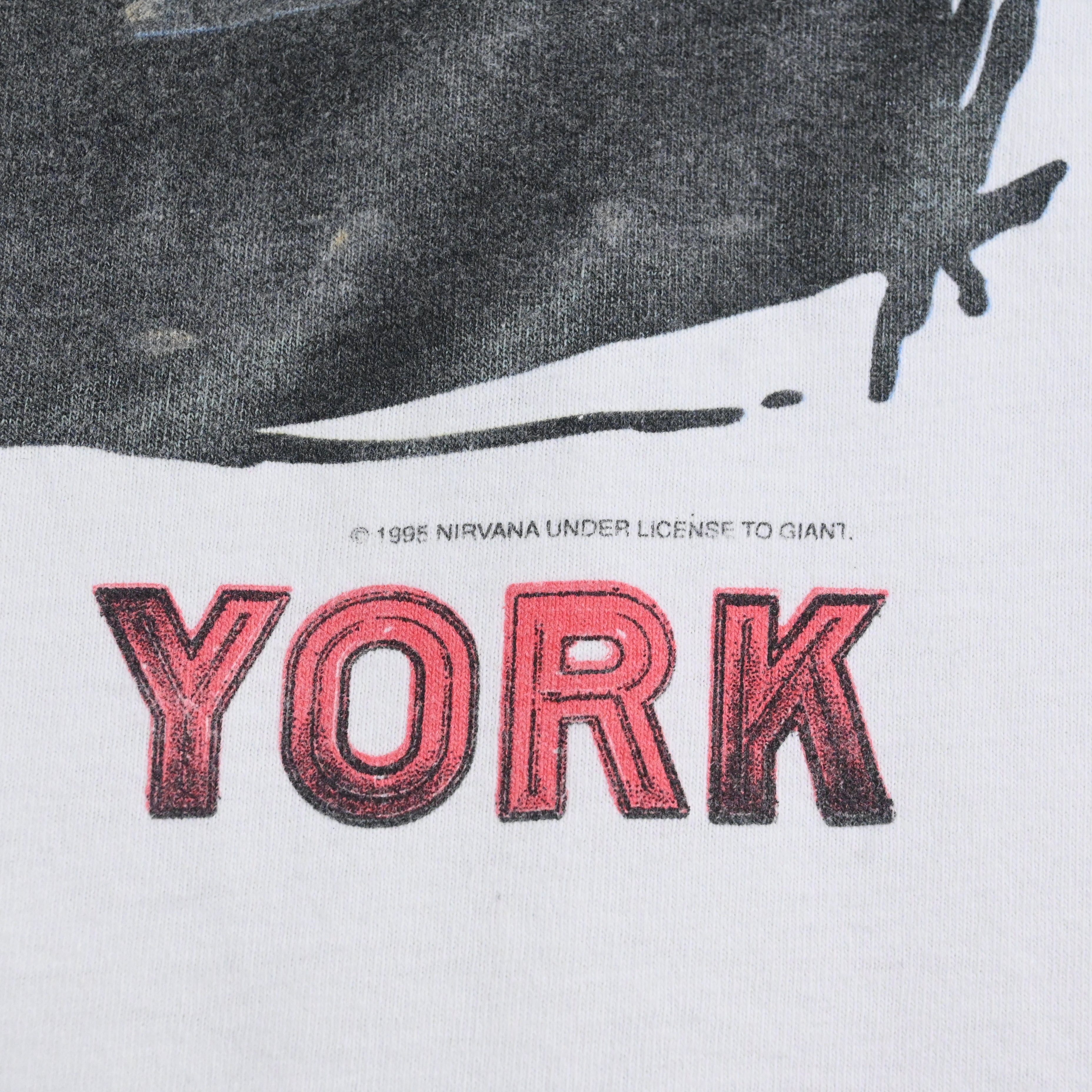 95© NIRVANA MTV UNPLUGGED LIVE IN NEW YORK T-SHIRT SIZE L