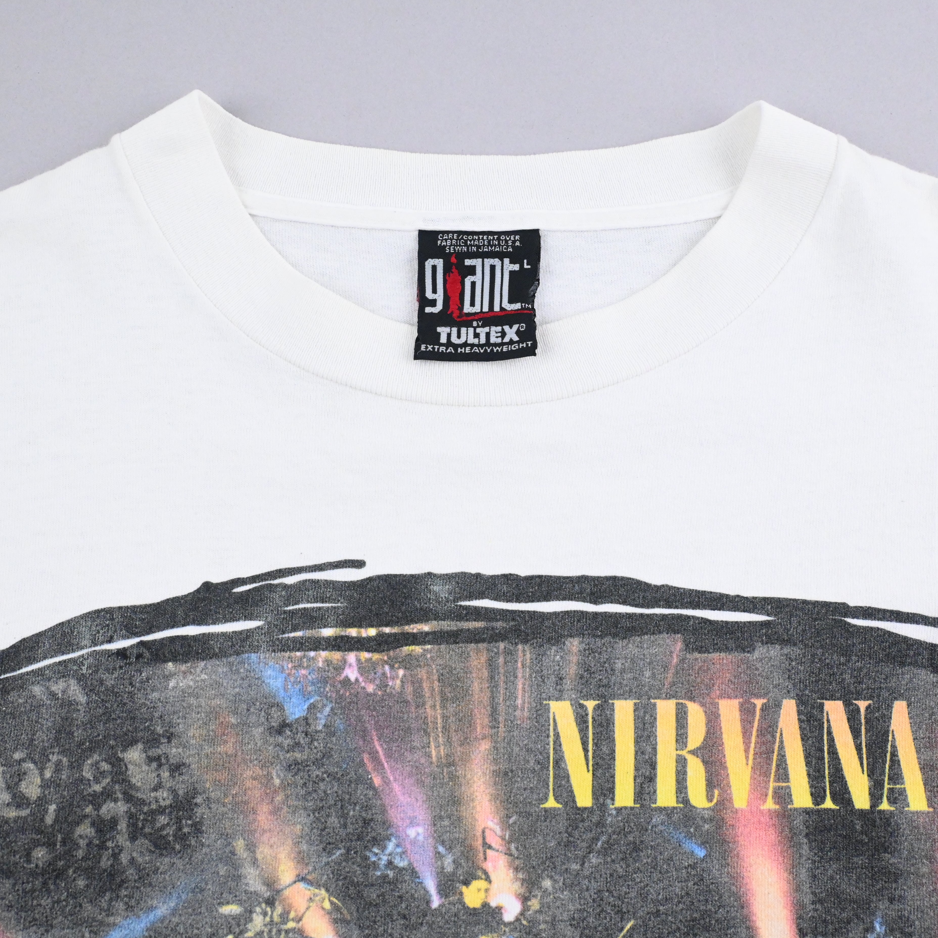 95© NIRVANA MTV UNPLUGGED LIVE IN NEW YORK T-SHIRT SIZE L