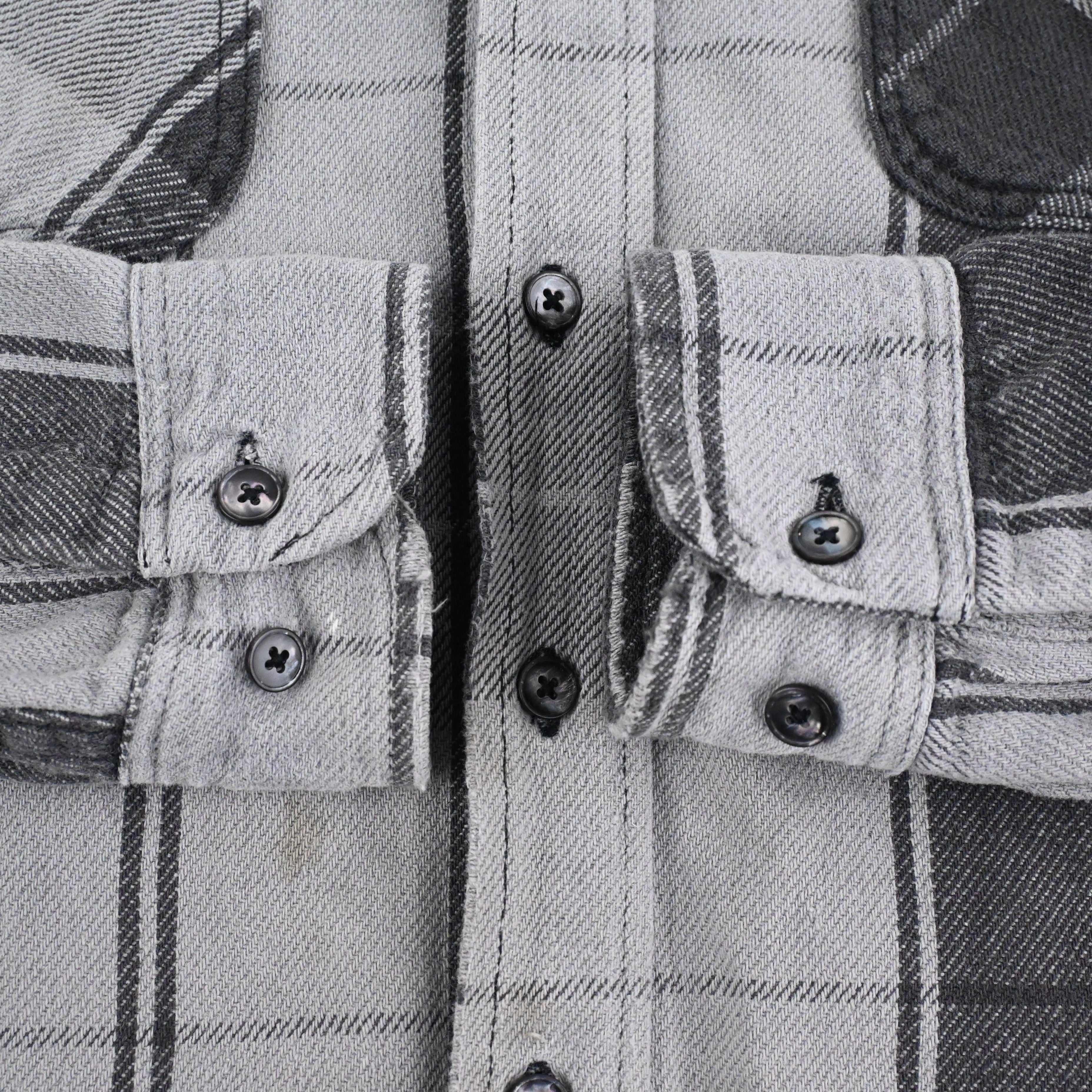 ~90's ST JOHN'S BAY FLANNEL L/S SHIRT SIZE L-TALL