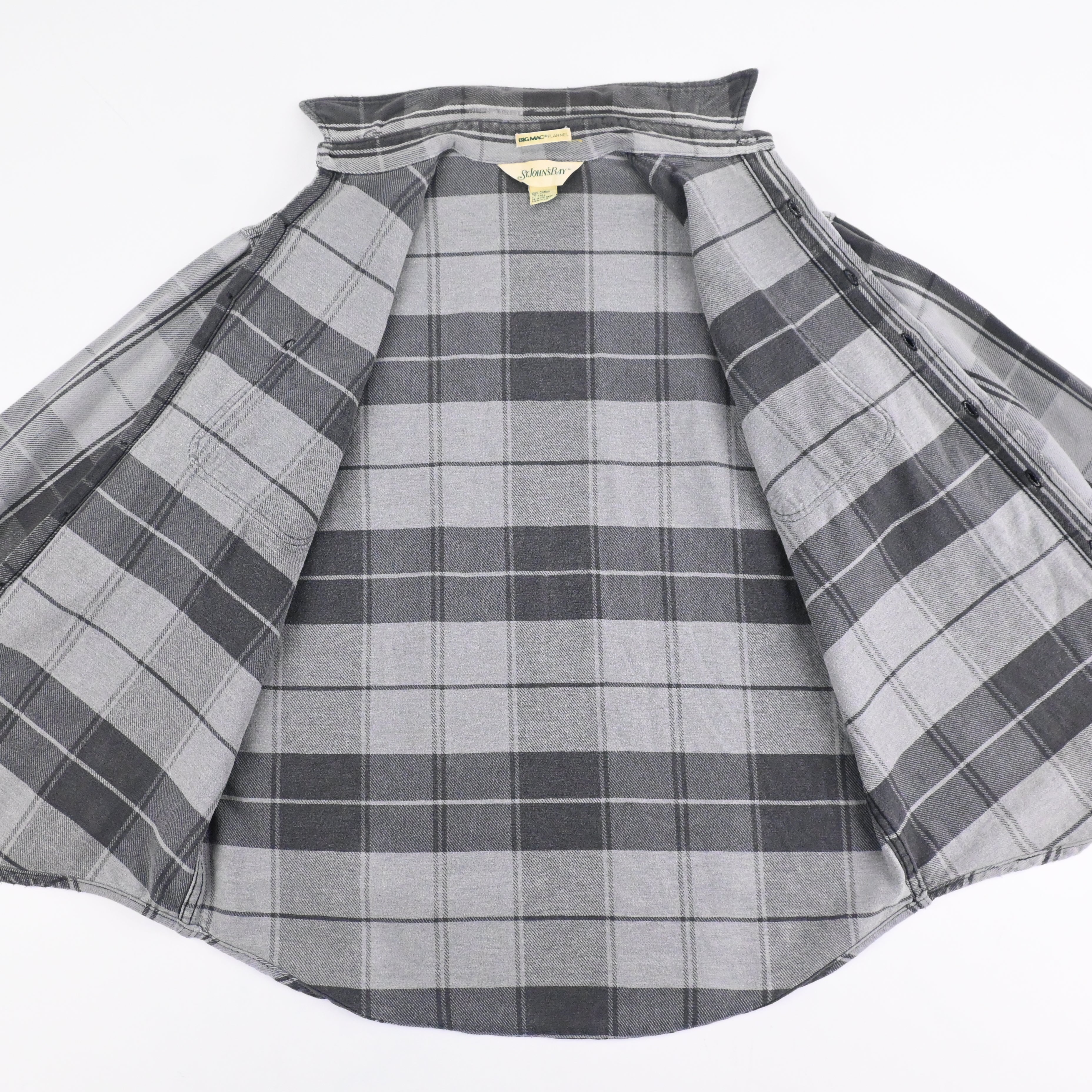 ~90's ST JOHN'S BAY FLANNEL L/S SHIRT SIZE L-TALL