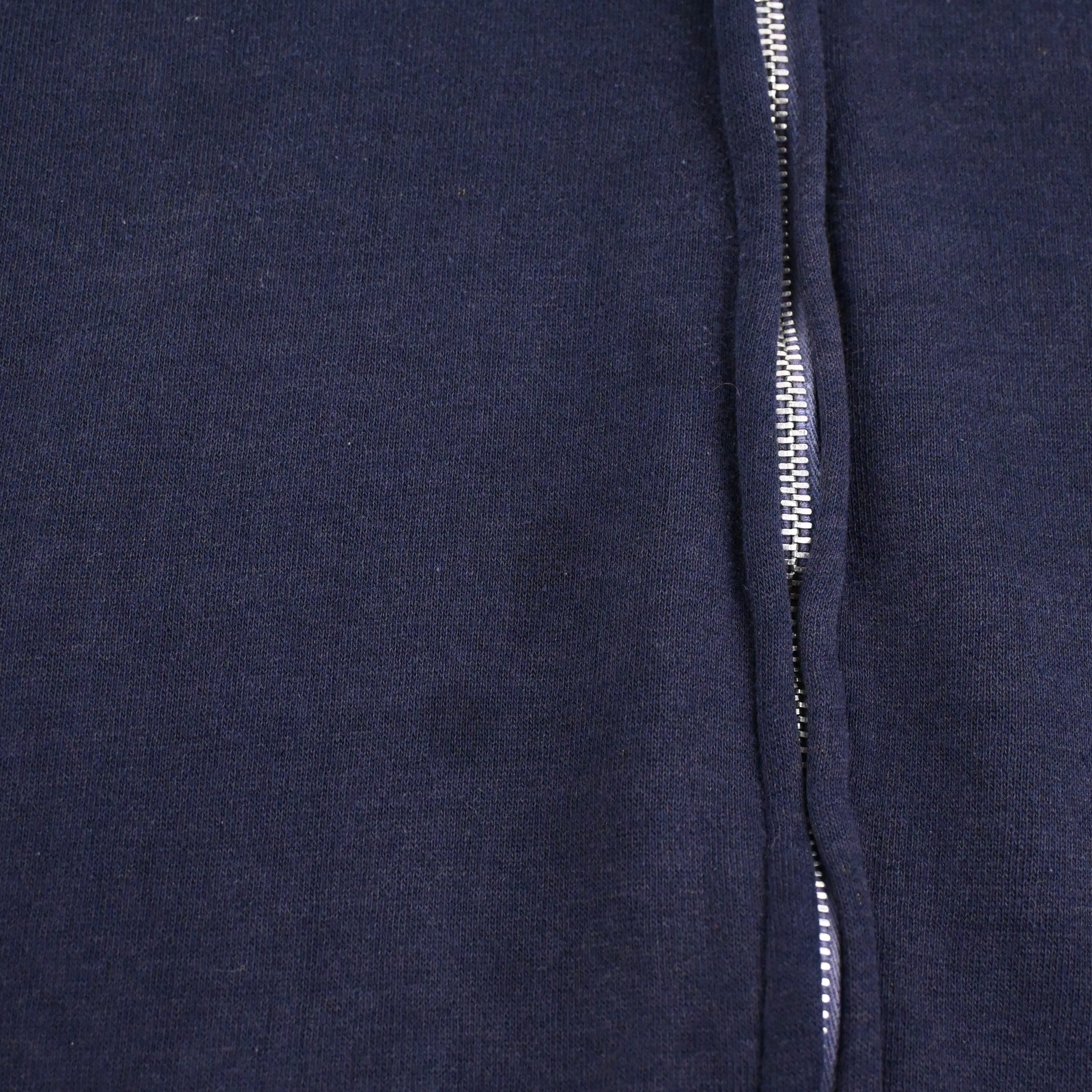 フロントに汚れがございます。