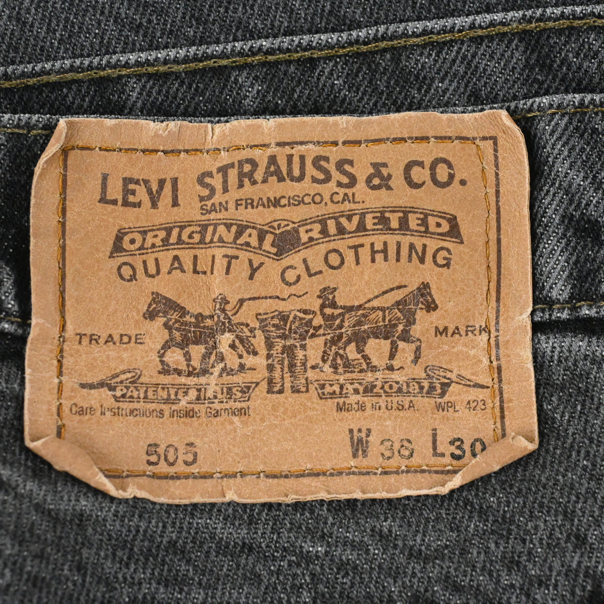 90's LEVI'S 40505-0259 SIZE W37 L30