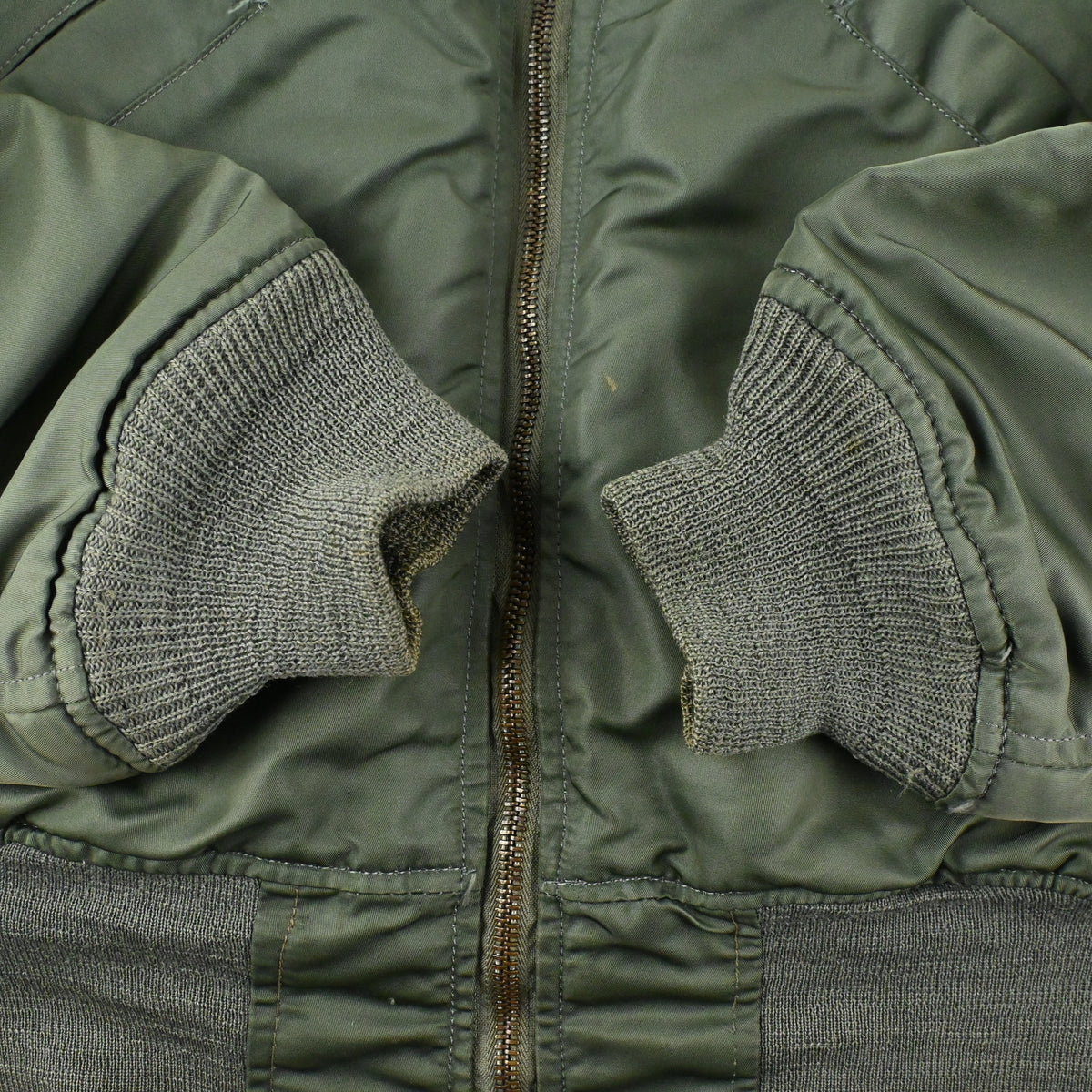 ’67 U.S.A.F. L-2B MIL-J-7448H SIZE MEDIUM