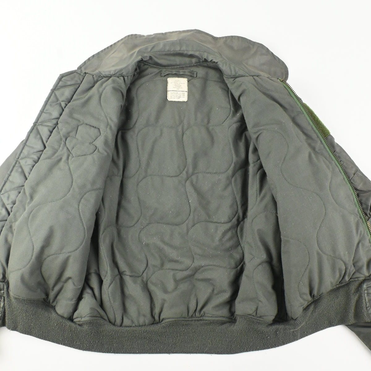 '95 U.S.A.F. CWU-45/P MIL-J-83388E SIZE LARGE