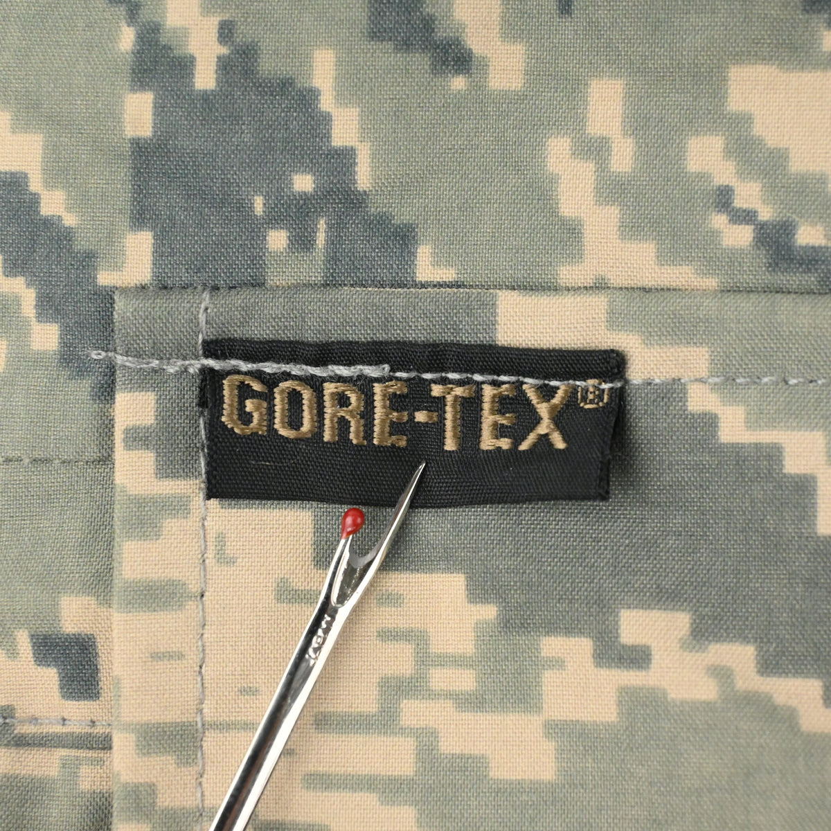 '07 U.S.A.F. APECS GORE-TEX PARKA SIZE LARGE-X-SHORT