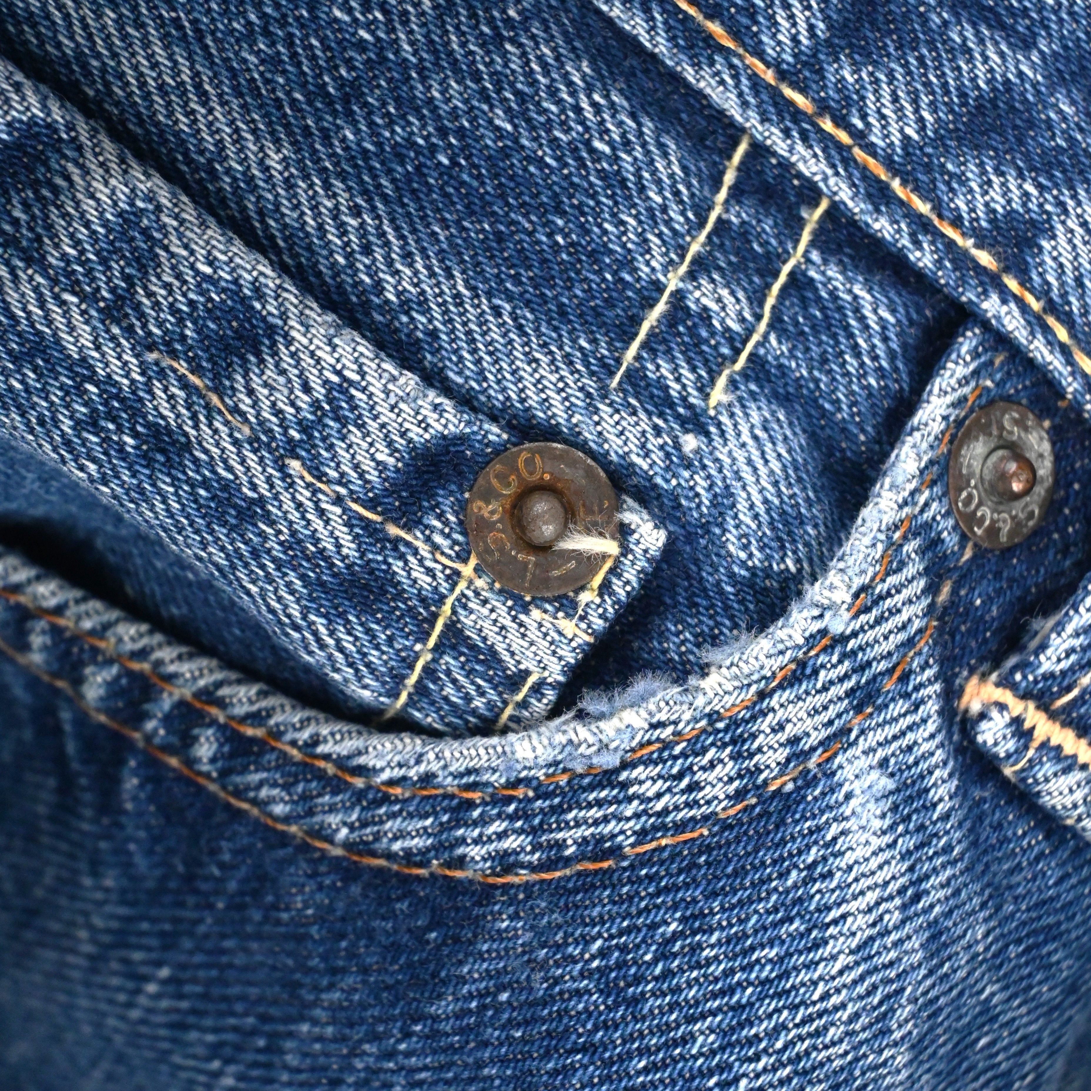 EARLY 70's LEVI'S 505 RED LINE W33 L28