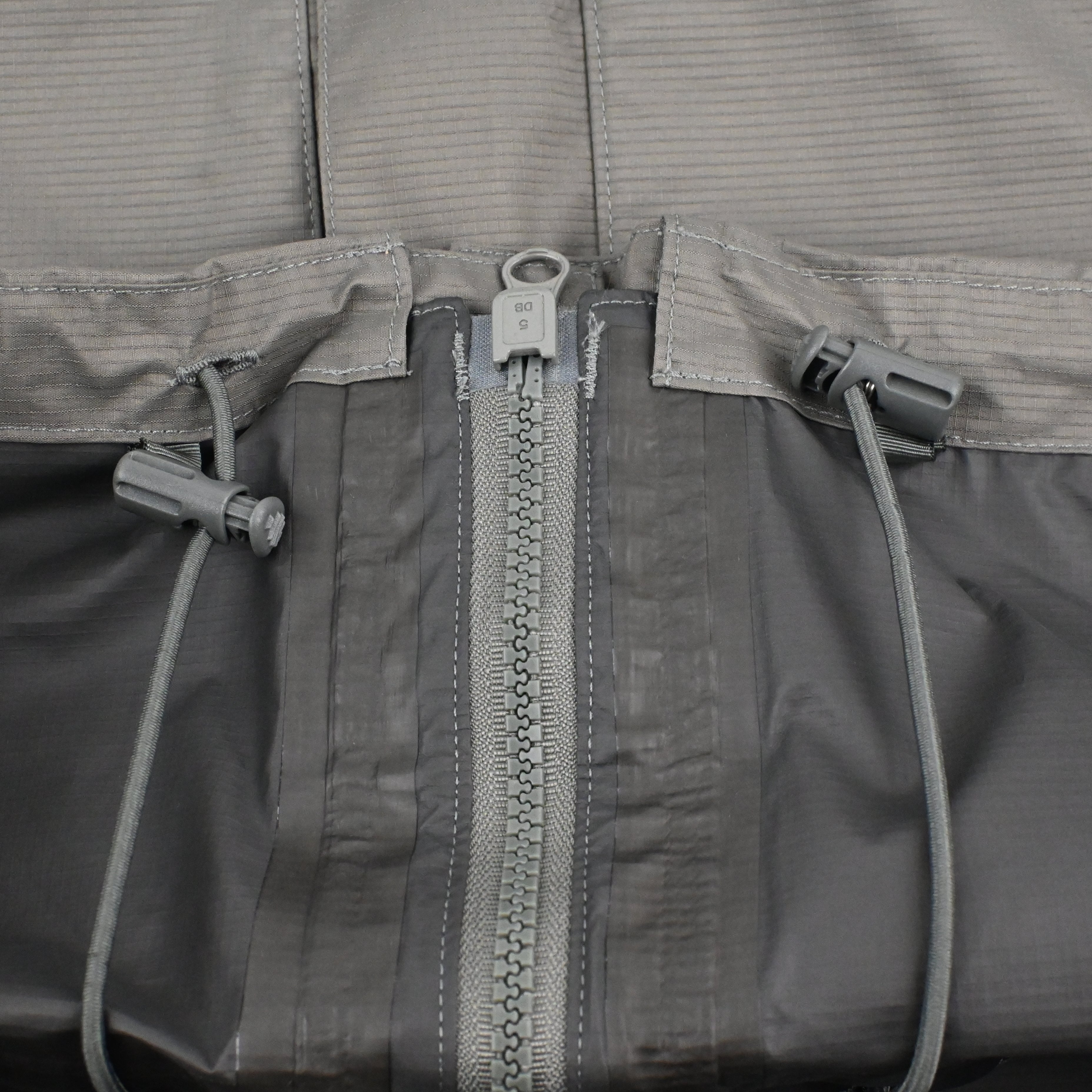 '10 PATAGONIA PCU LEVEL 6 GORE-TEX JACKET SIZE L-REG