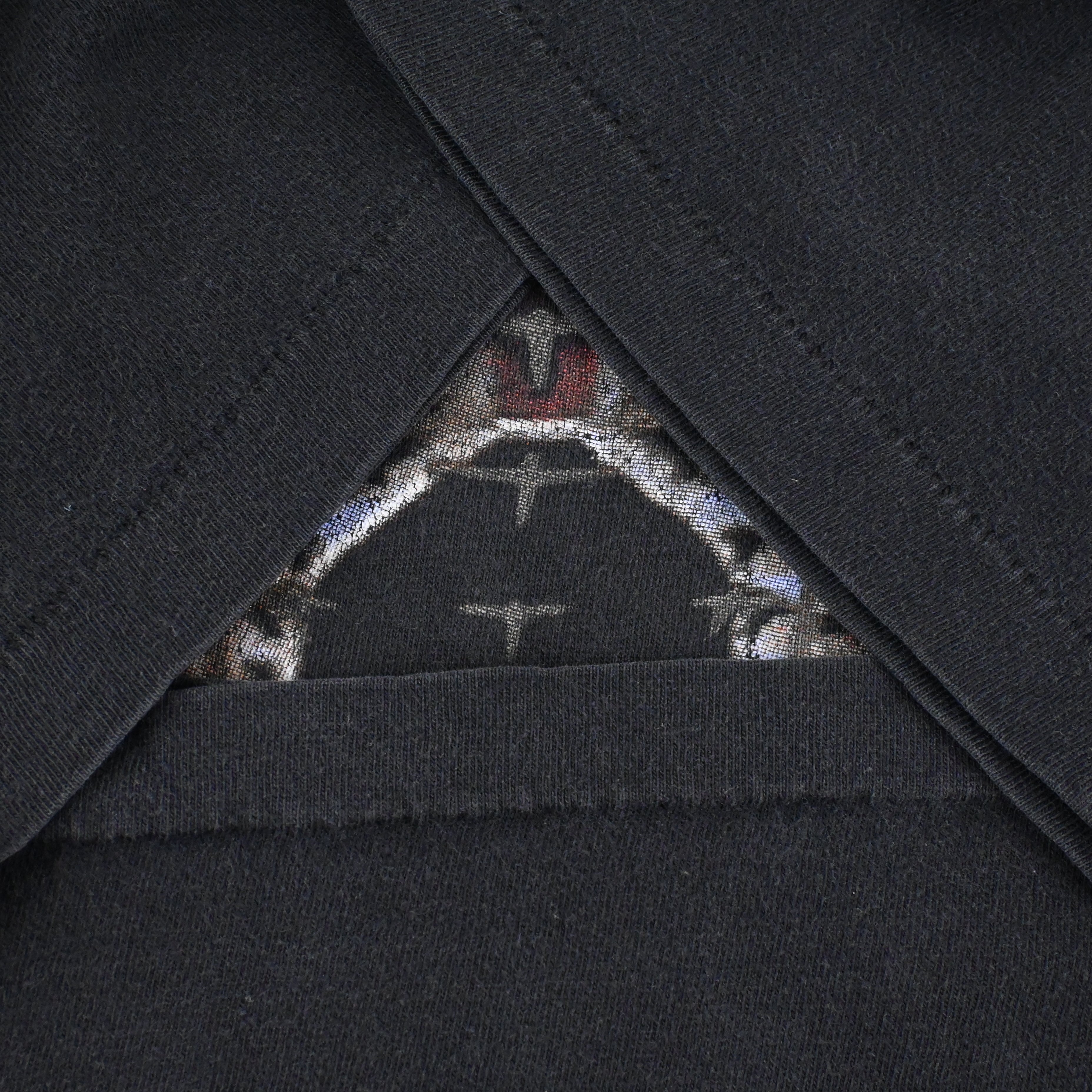 92© PINK FLOYD "THE WALL" T-SHIRT SIZE L