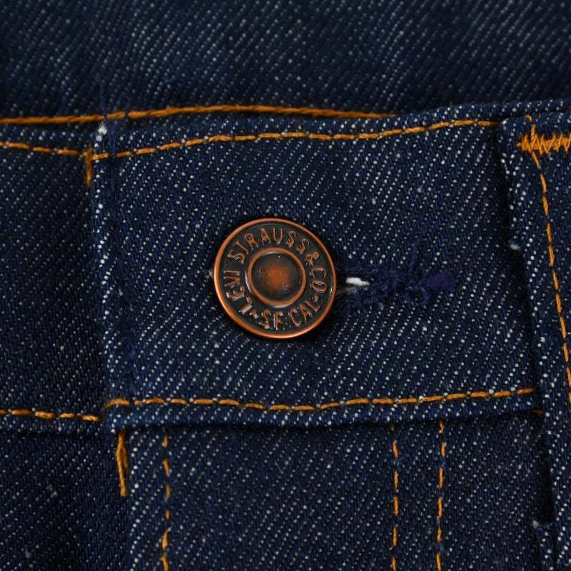 79'y LEVI’S 646 BELL BOTTOMS DEAD STOCK SIZE W30 L30