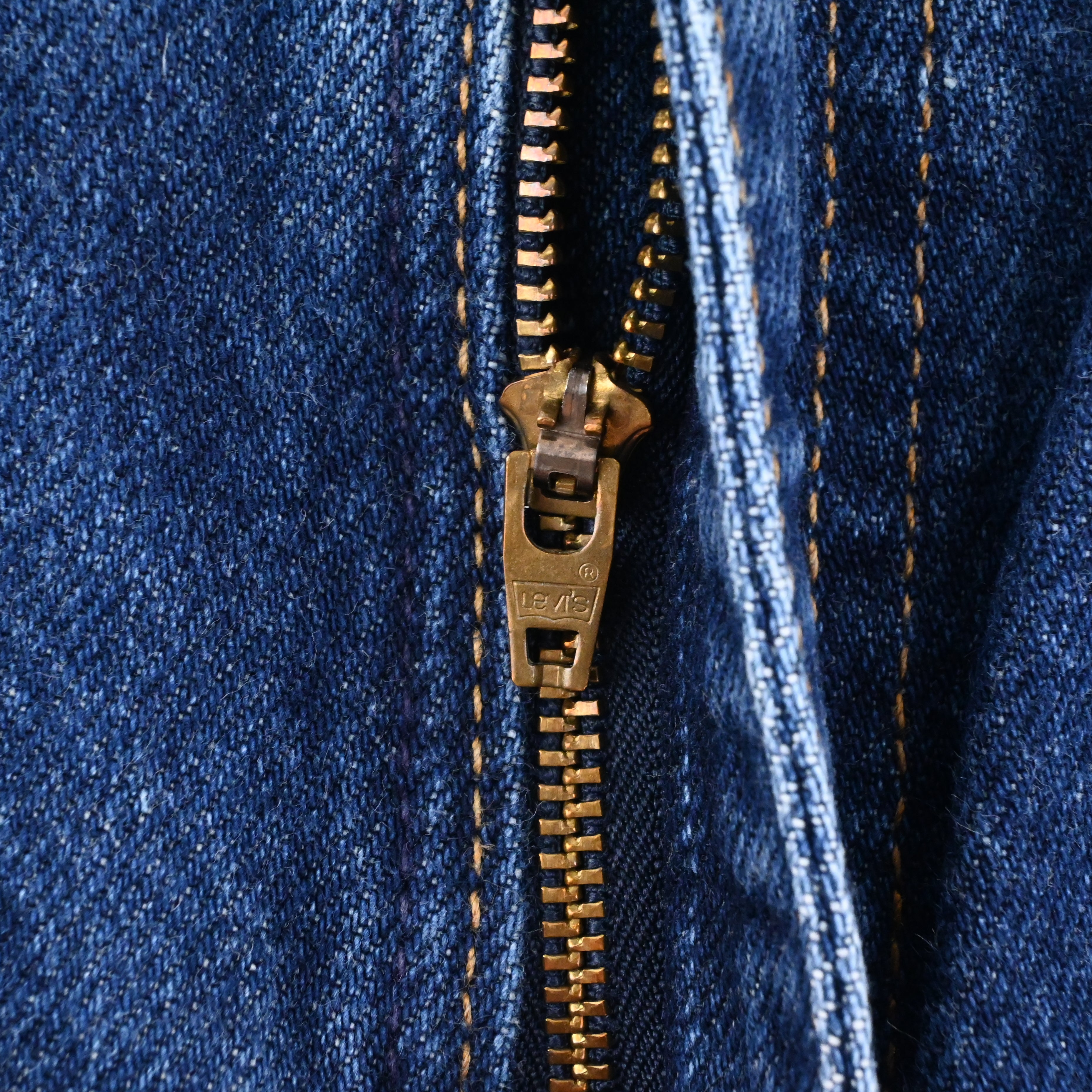 '01 Levi's 517-0216 Size W33 L30