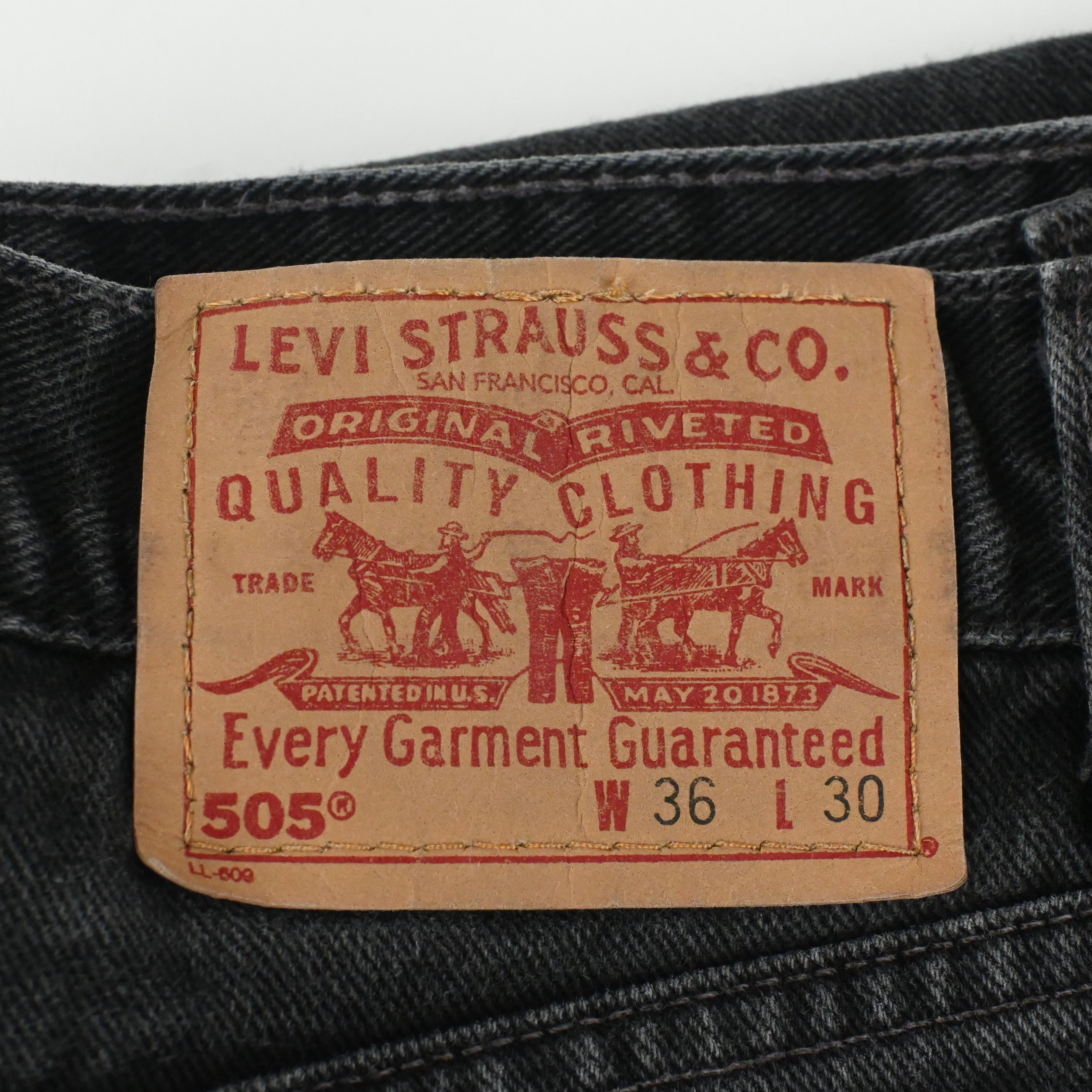 '02 LEVI'S 505-0260 SIZE W35 L29 BLACK