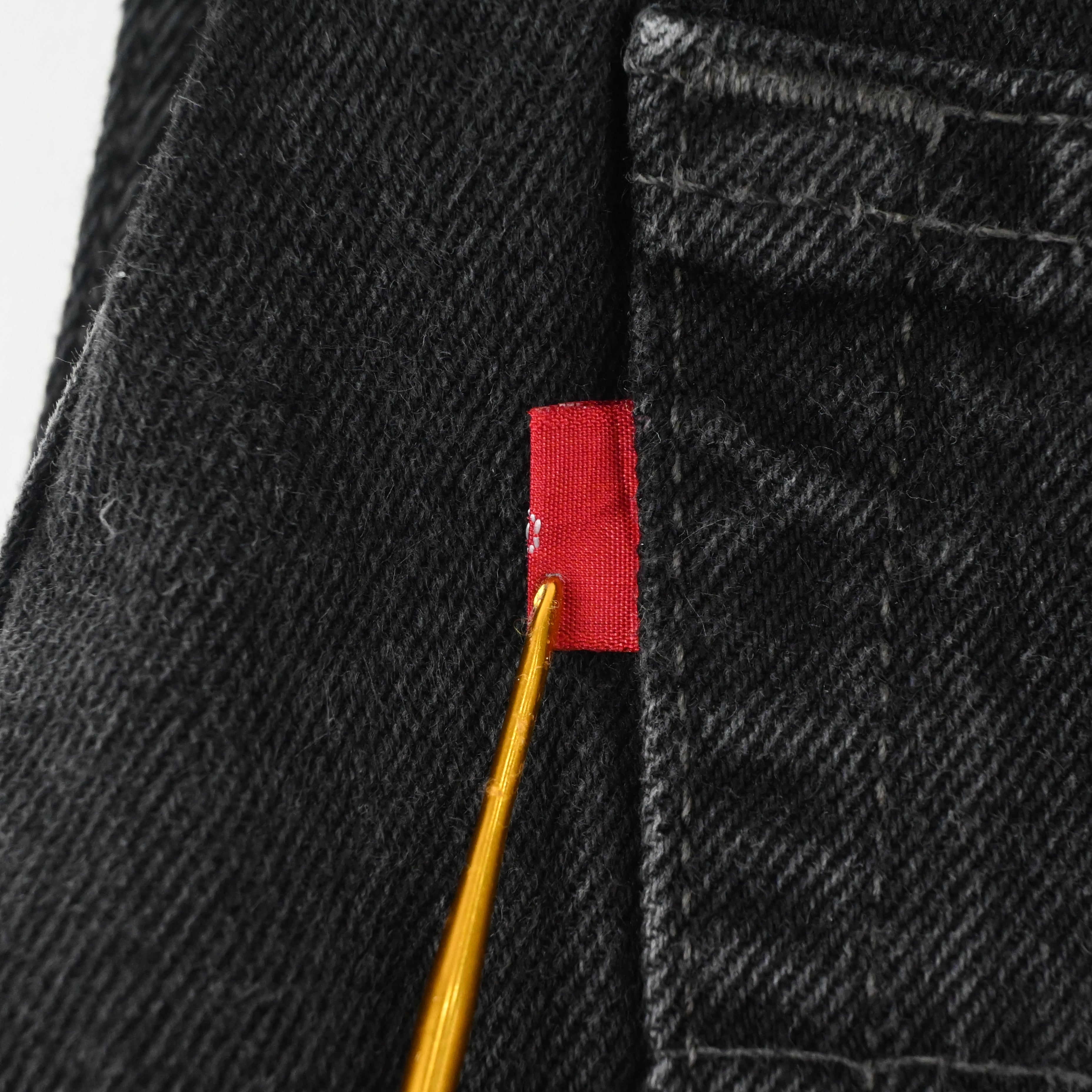 '98 LEVI'S 00505-0260 SIZE W34 L30 BLACK