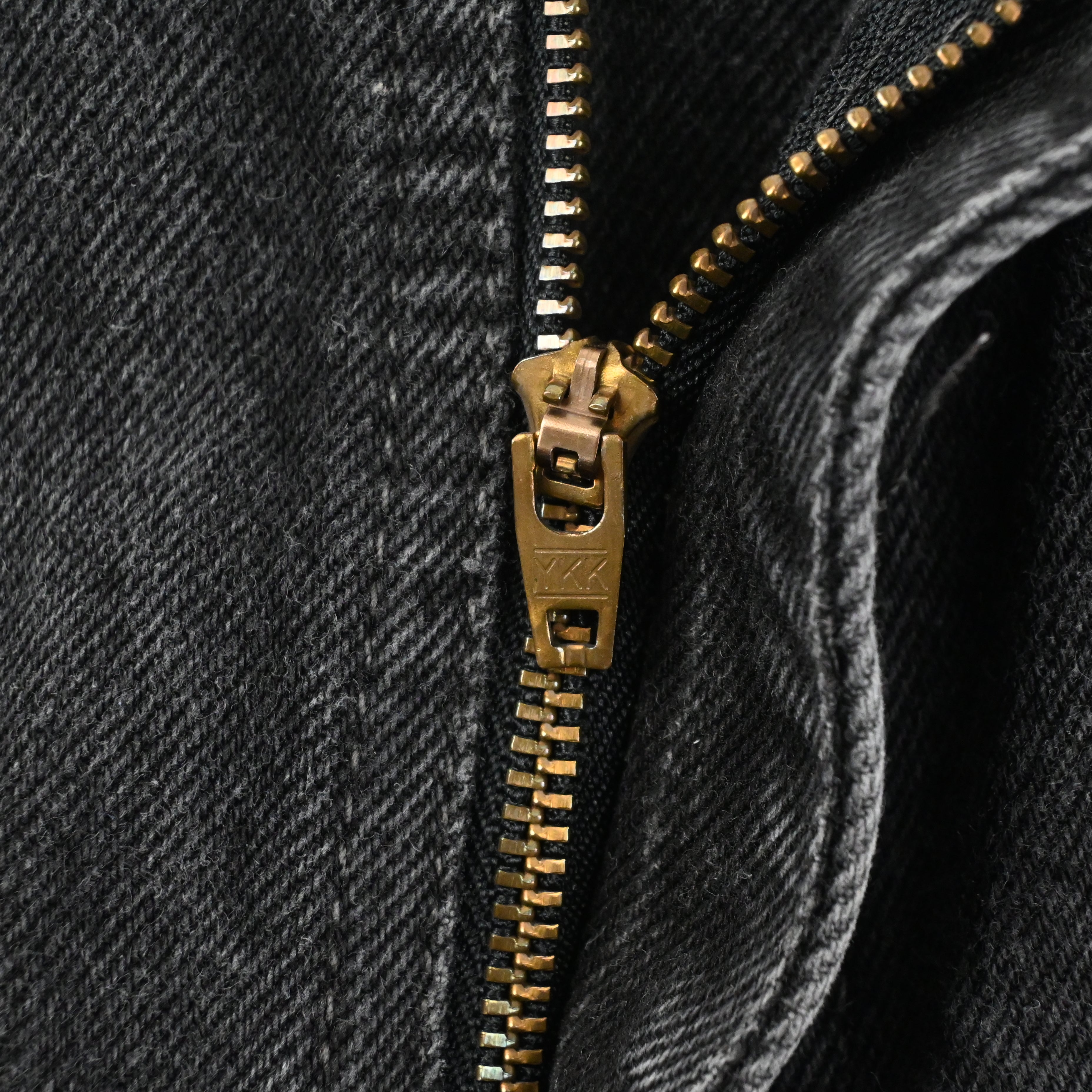 '98 LEVI'S 00505-0260 SIZE W34 L30 BLACK