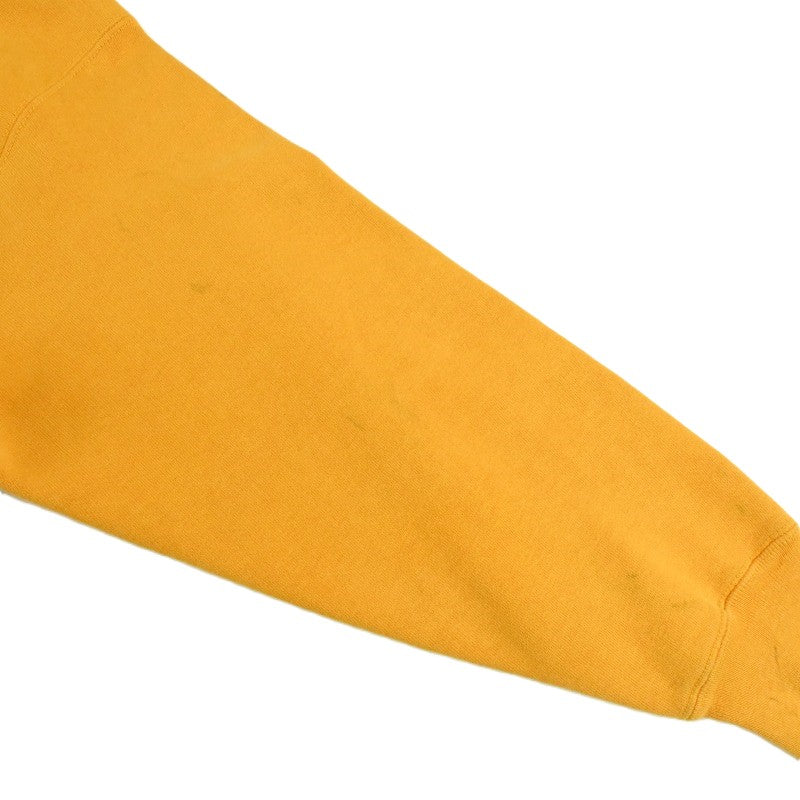 スリーブに汚れがございます。