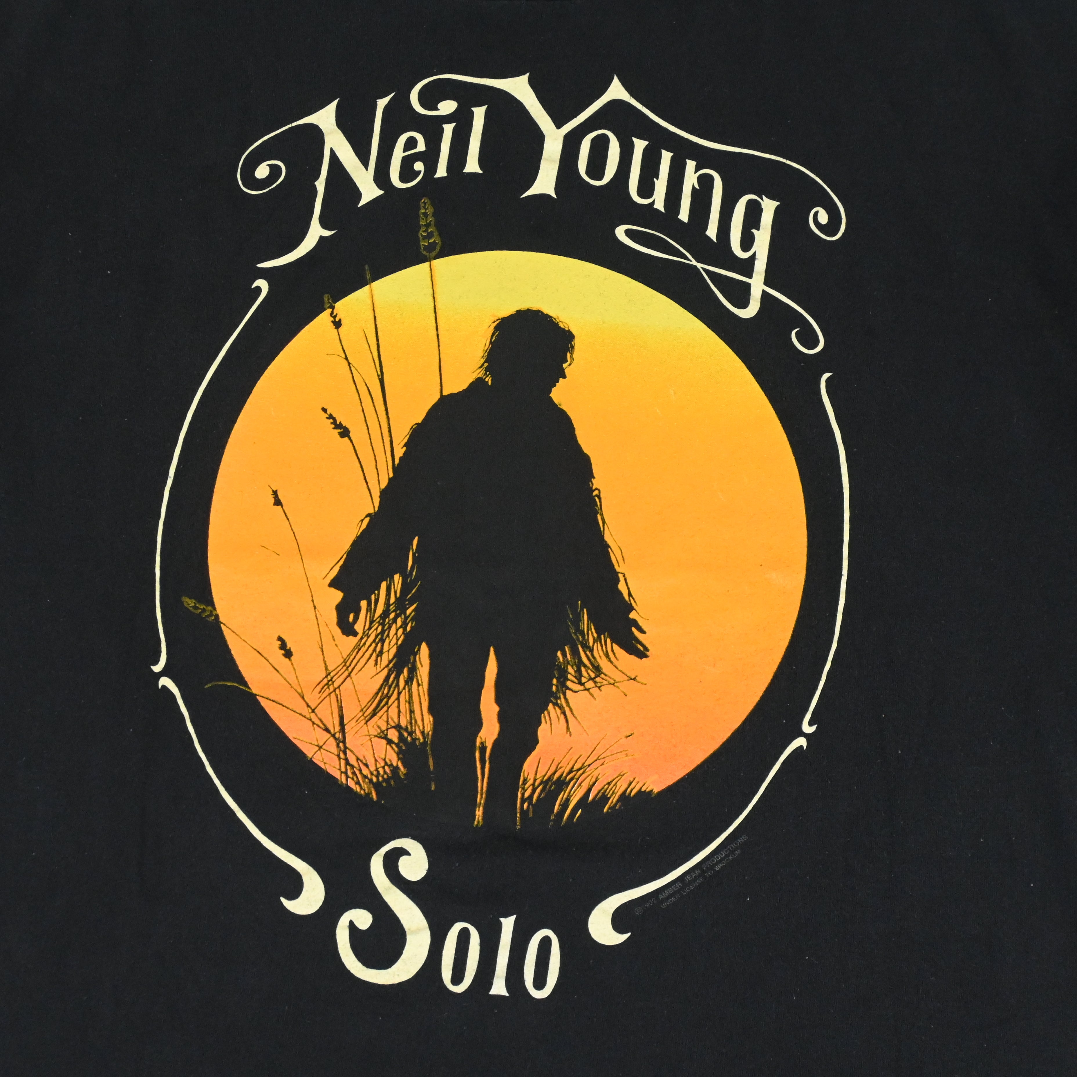92© NEIL YOUNG "HARVEST MOON” TOUR T-SHIRT SIZE XL