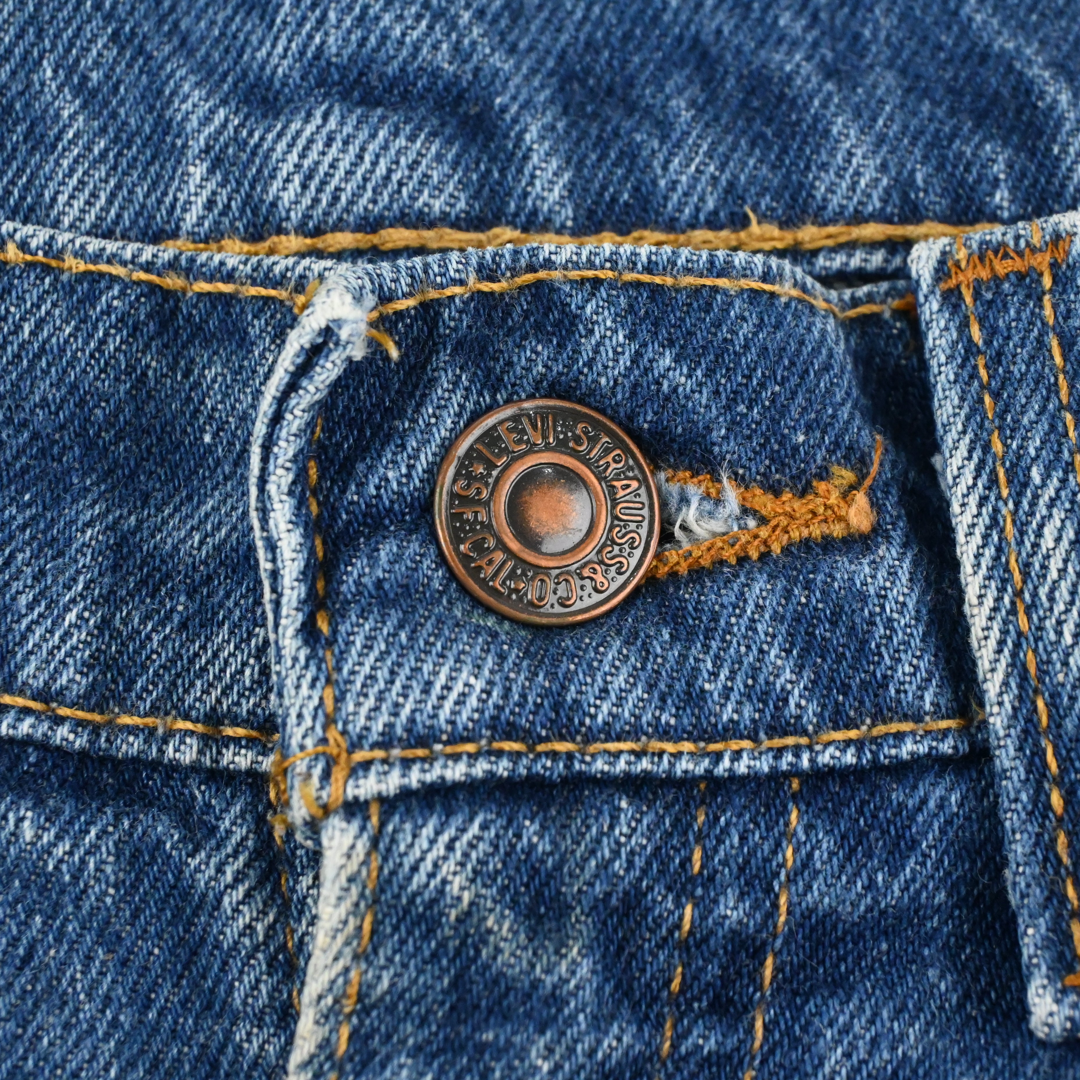 '94 LEVI'S 40505-0215 W32 L30
