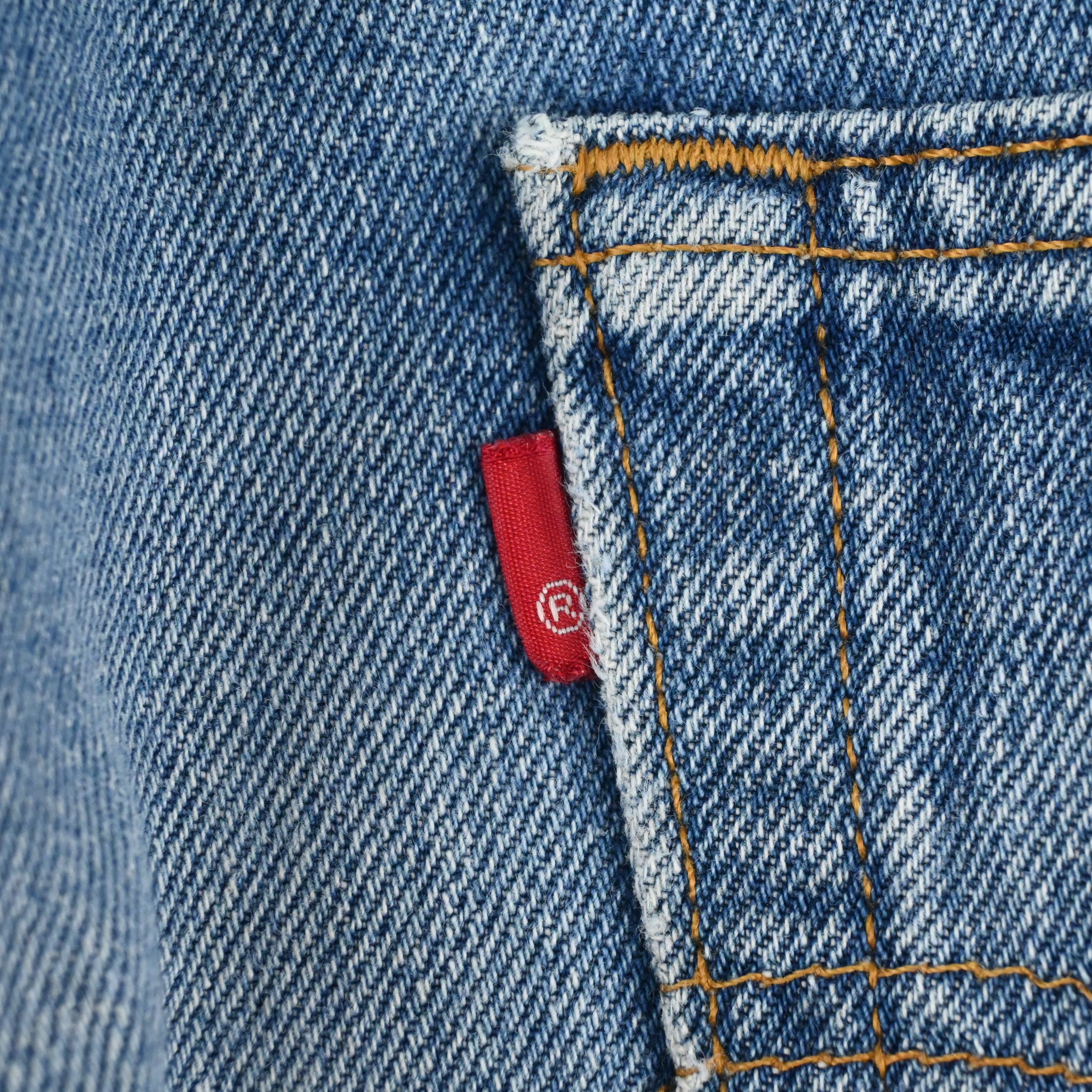 '97 LEVI'S 501-0000 W37 L30
