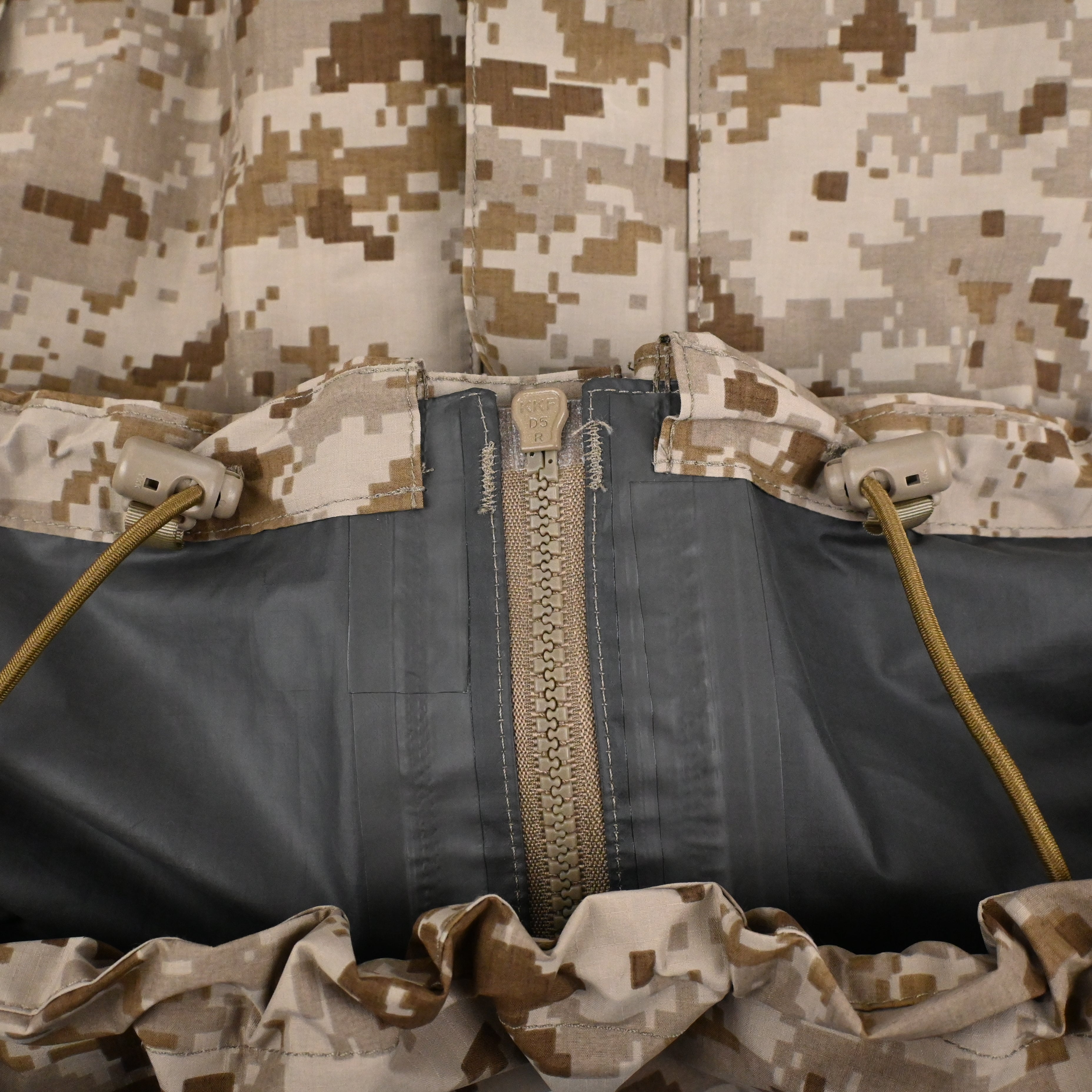 ‘11 PATAGONIA PCU LEVEL 6 GORE-TEX AOR1 JACKET SIZE M-REG