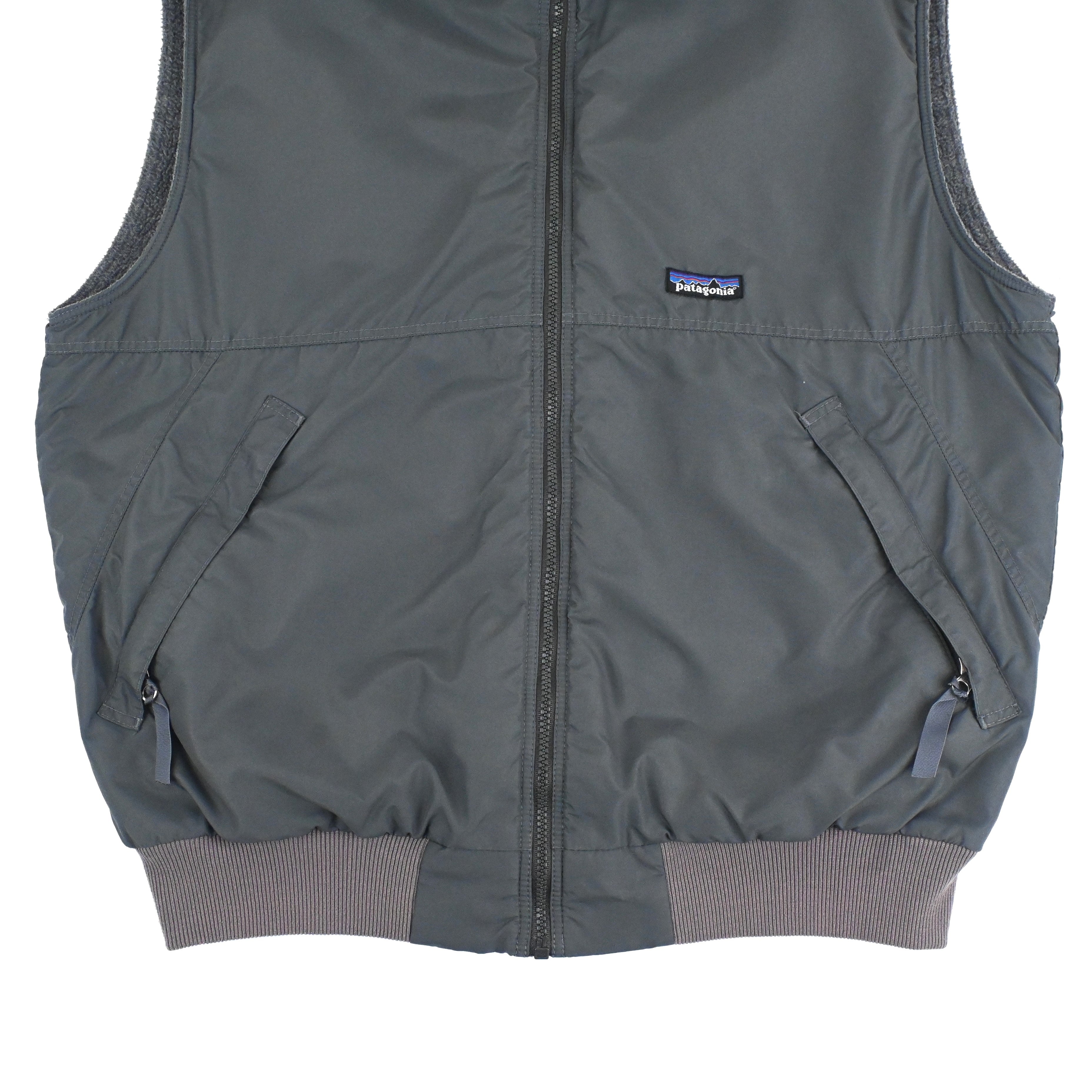 ’97 patagonia SHELLED SYNCHILLA VEST SIZE L Charcoal