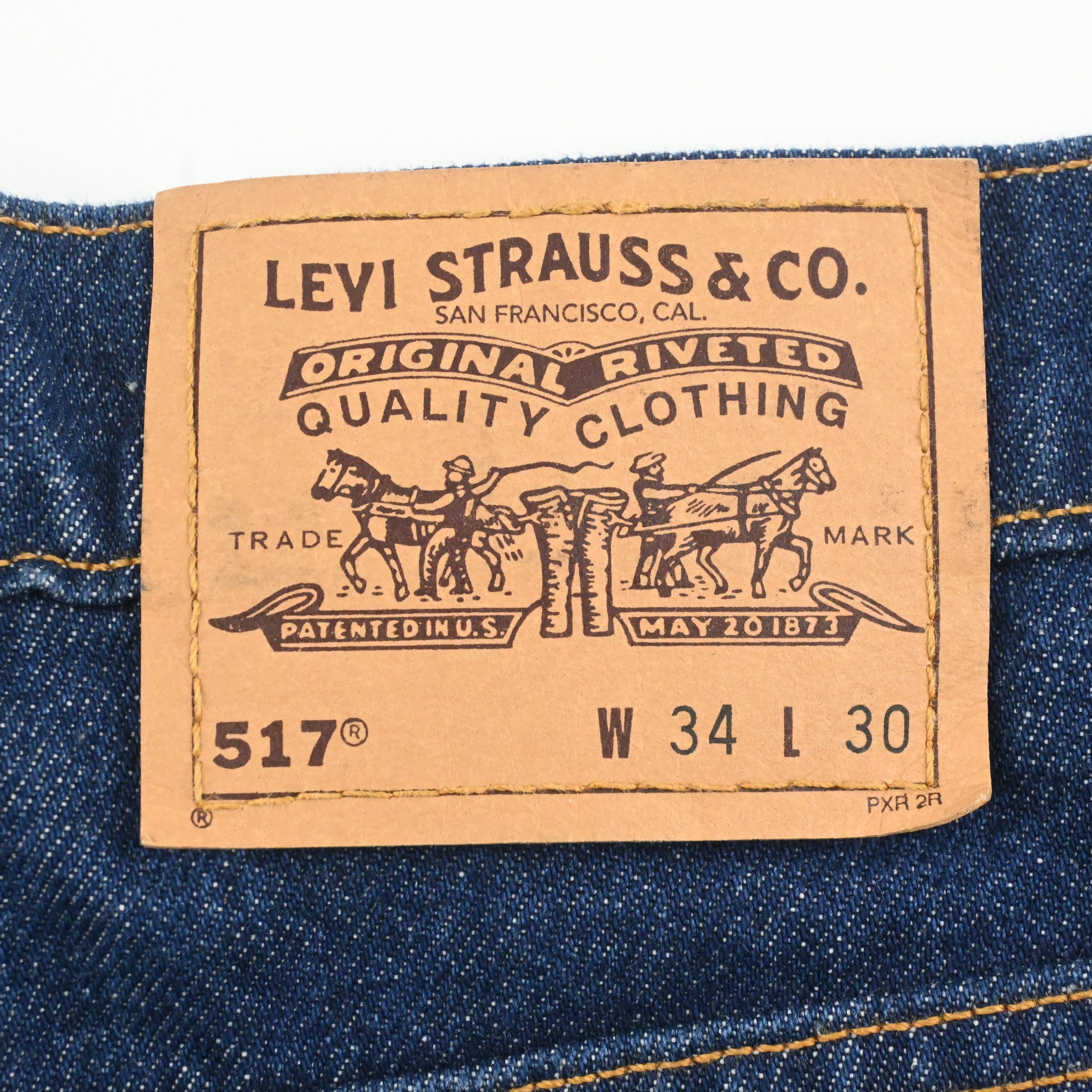 '98 LEVI'S 40517-0215 SIZE W34 L30