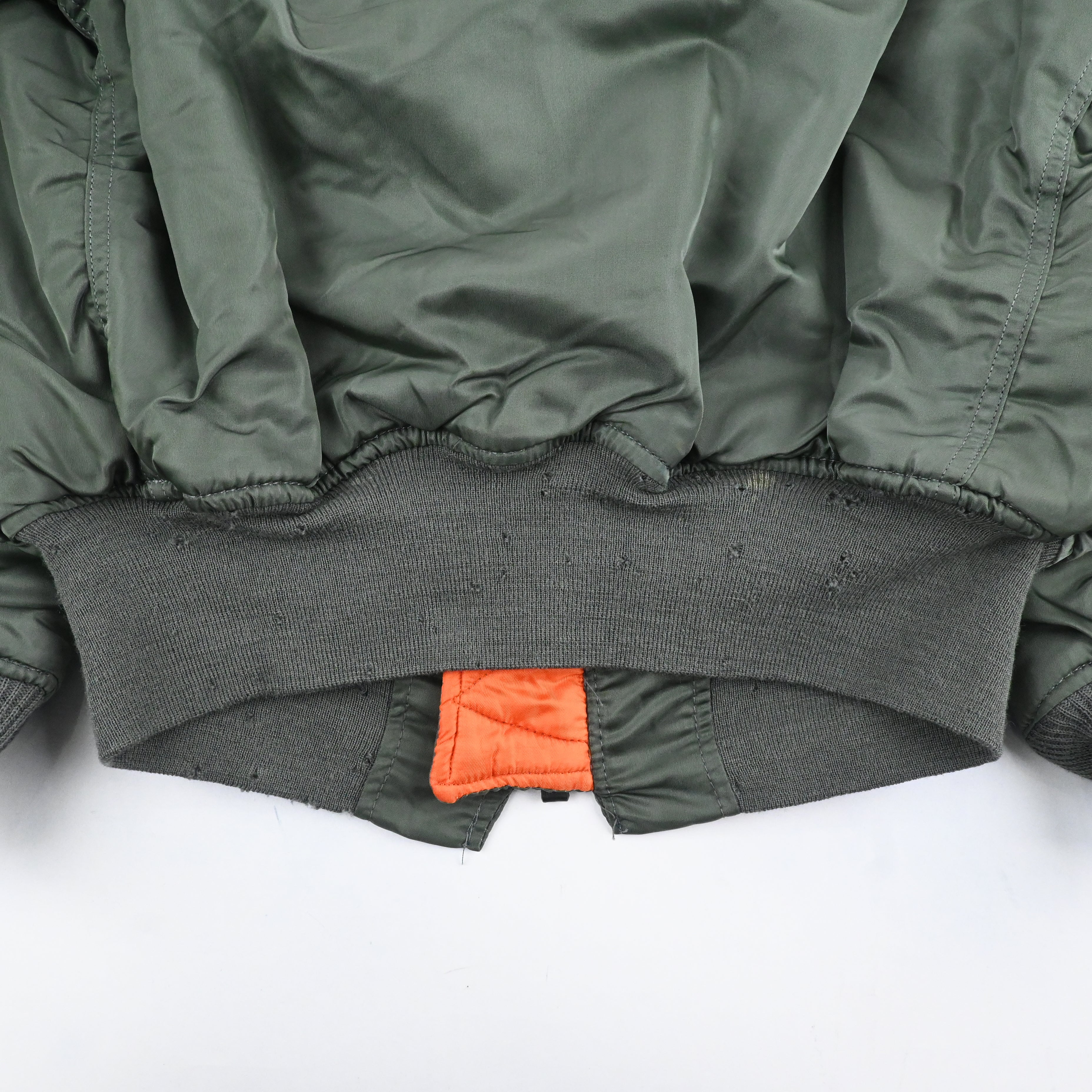 ‘67 U.S.A.F. MIL-J-8279D (USAF) MA-1 Flight jacket SIZE: MEDIUM