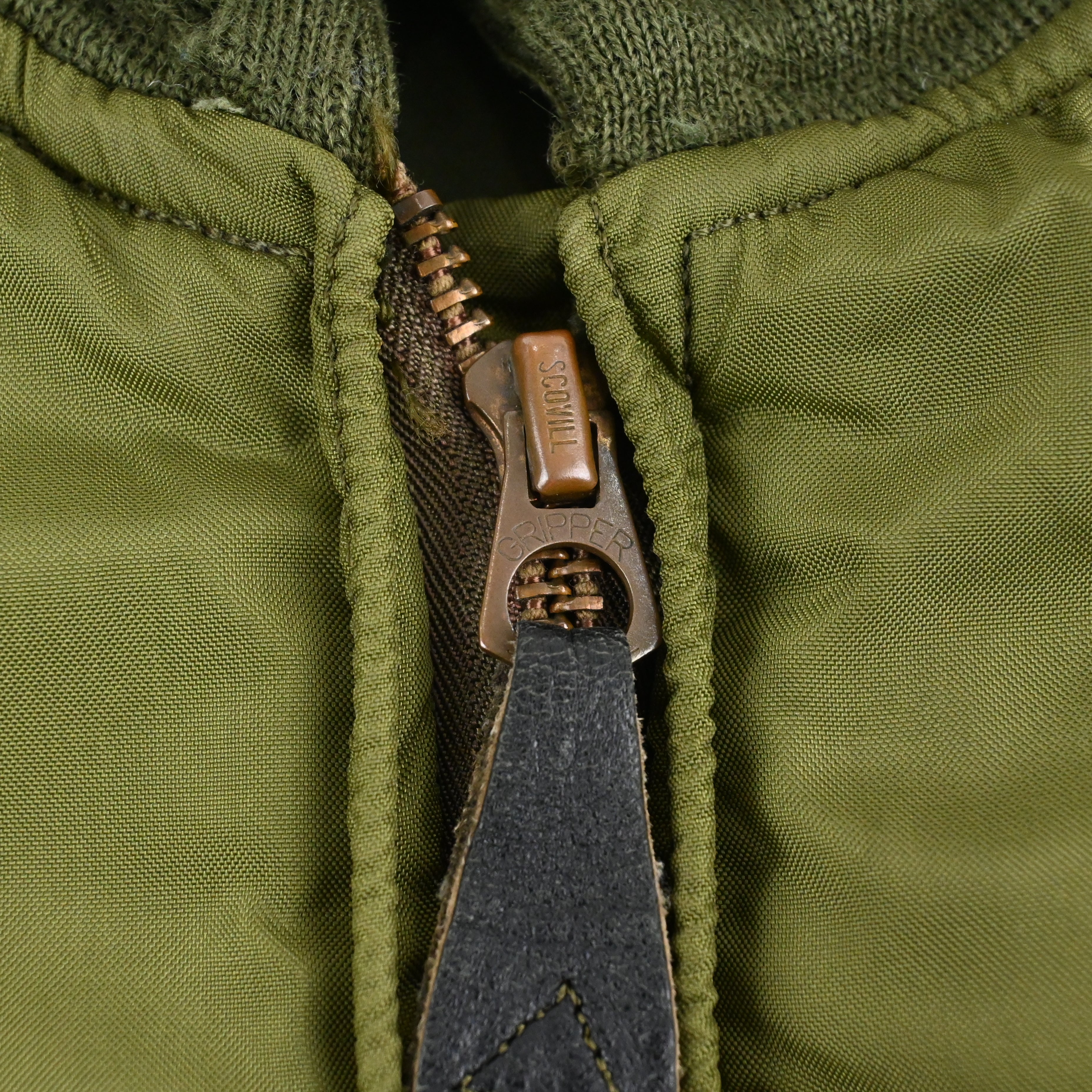 ‘72 U.S.NAVY MIL-S-18342C (WEP) Flight jacket size:44 REGLAR