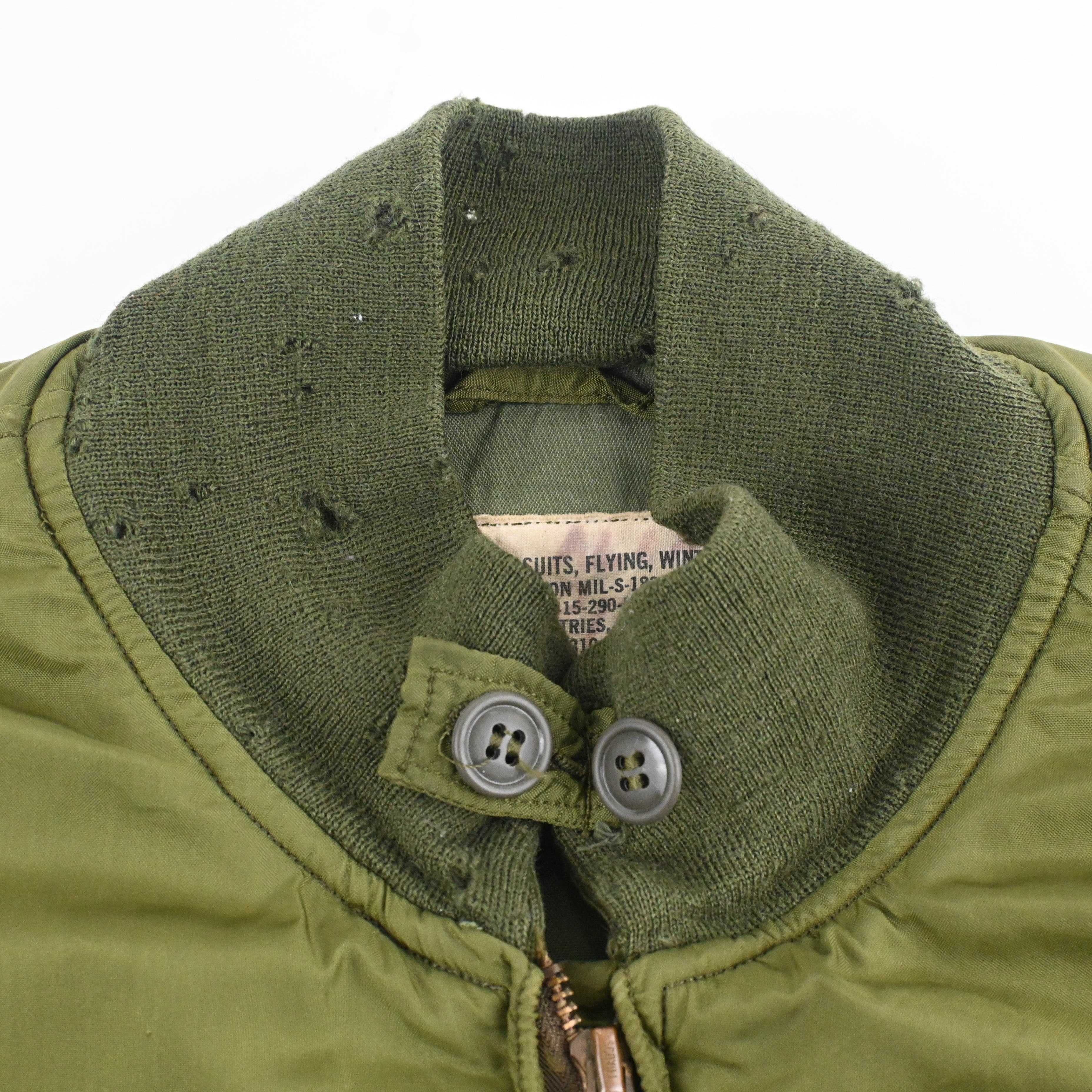 ‘72 U.S.NAVY MIL-S-18342C (WEP) Flight jacket size:44 REGLAR