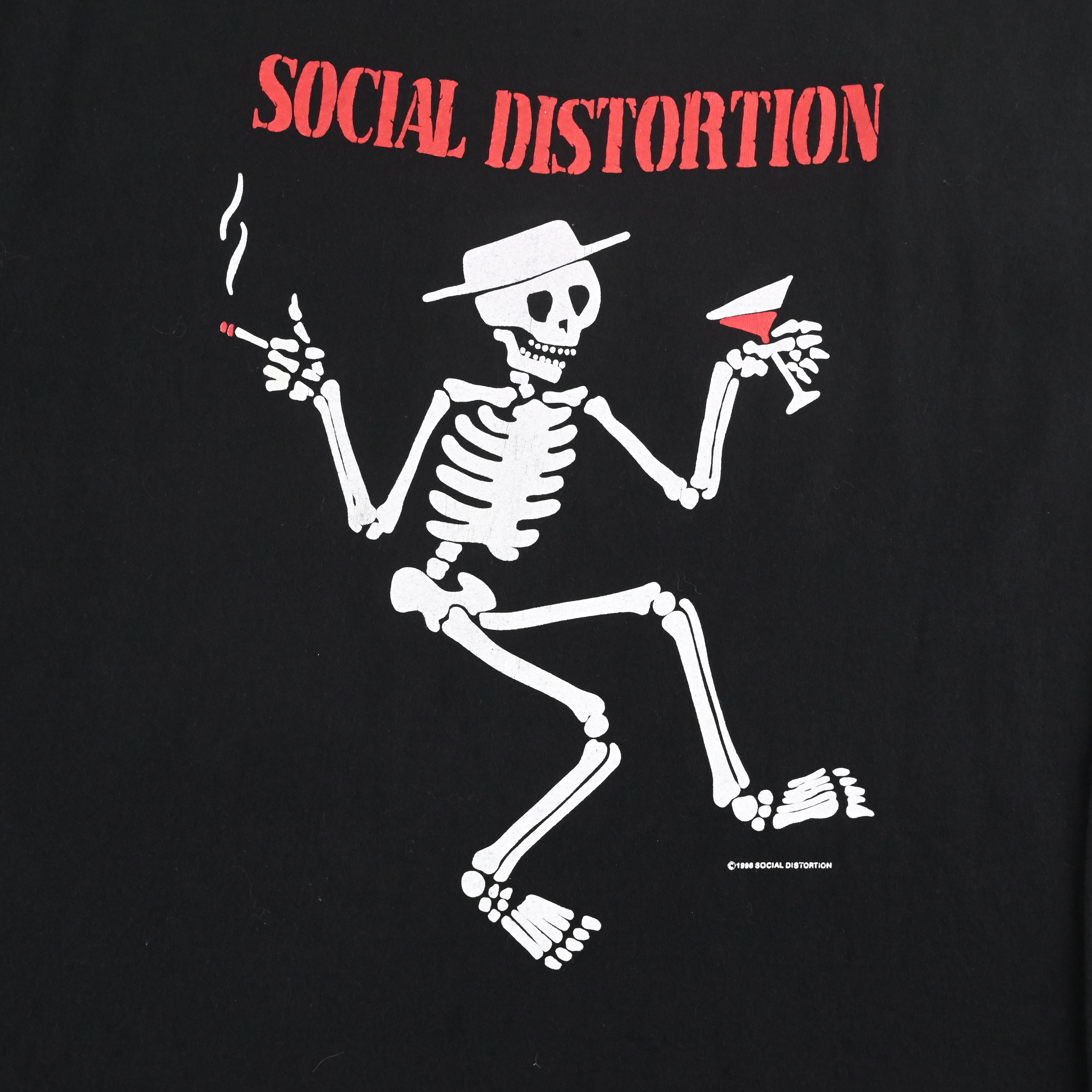 96© SOCIAL DISTORTION L/S T-SHIRT SIZE XL