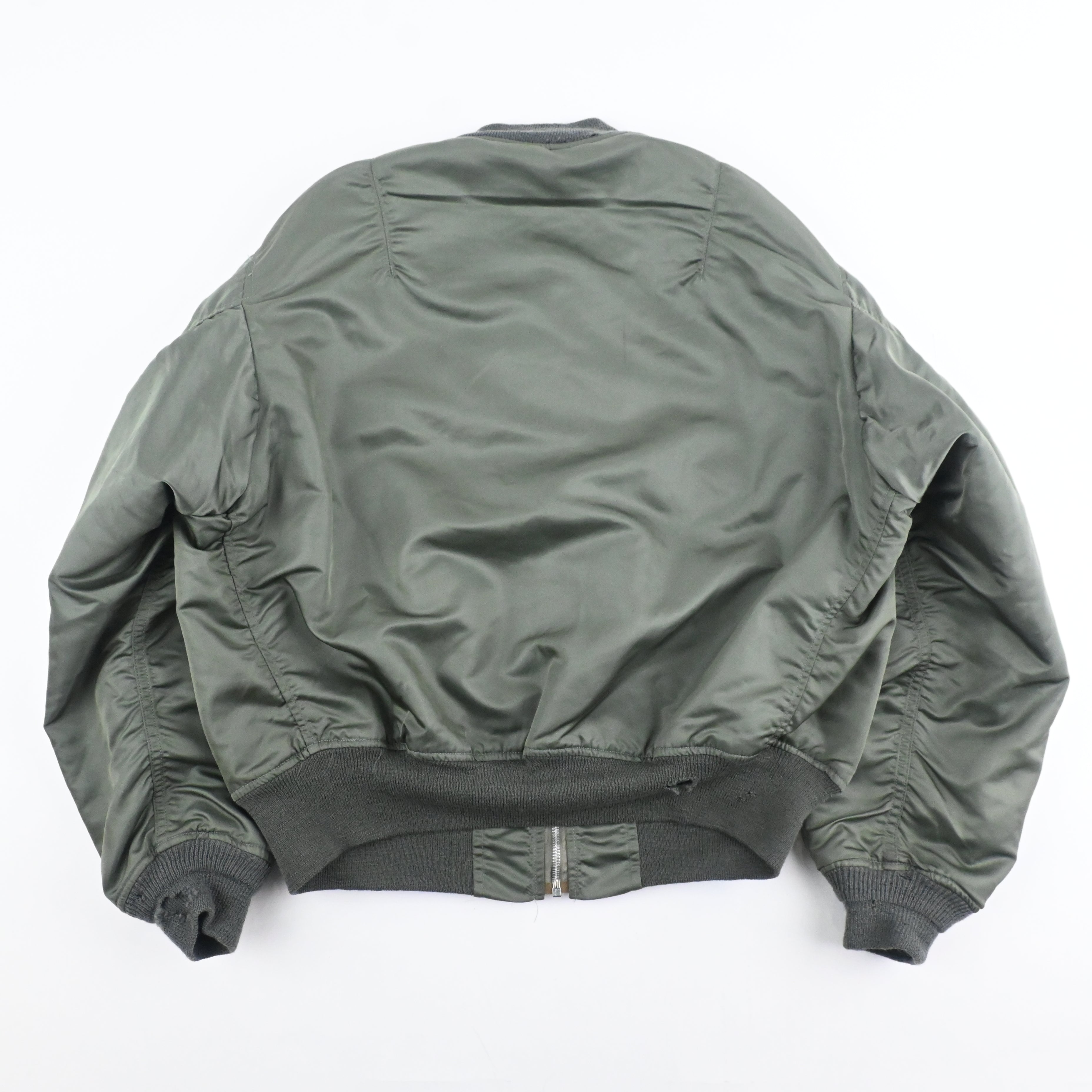 ‘72 U.S.A.F. MIL-J-7448J (USAF) L-2B Flight jacket SIZE: X-LARGE