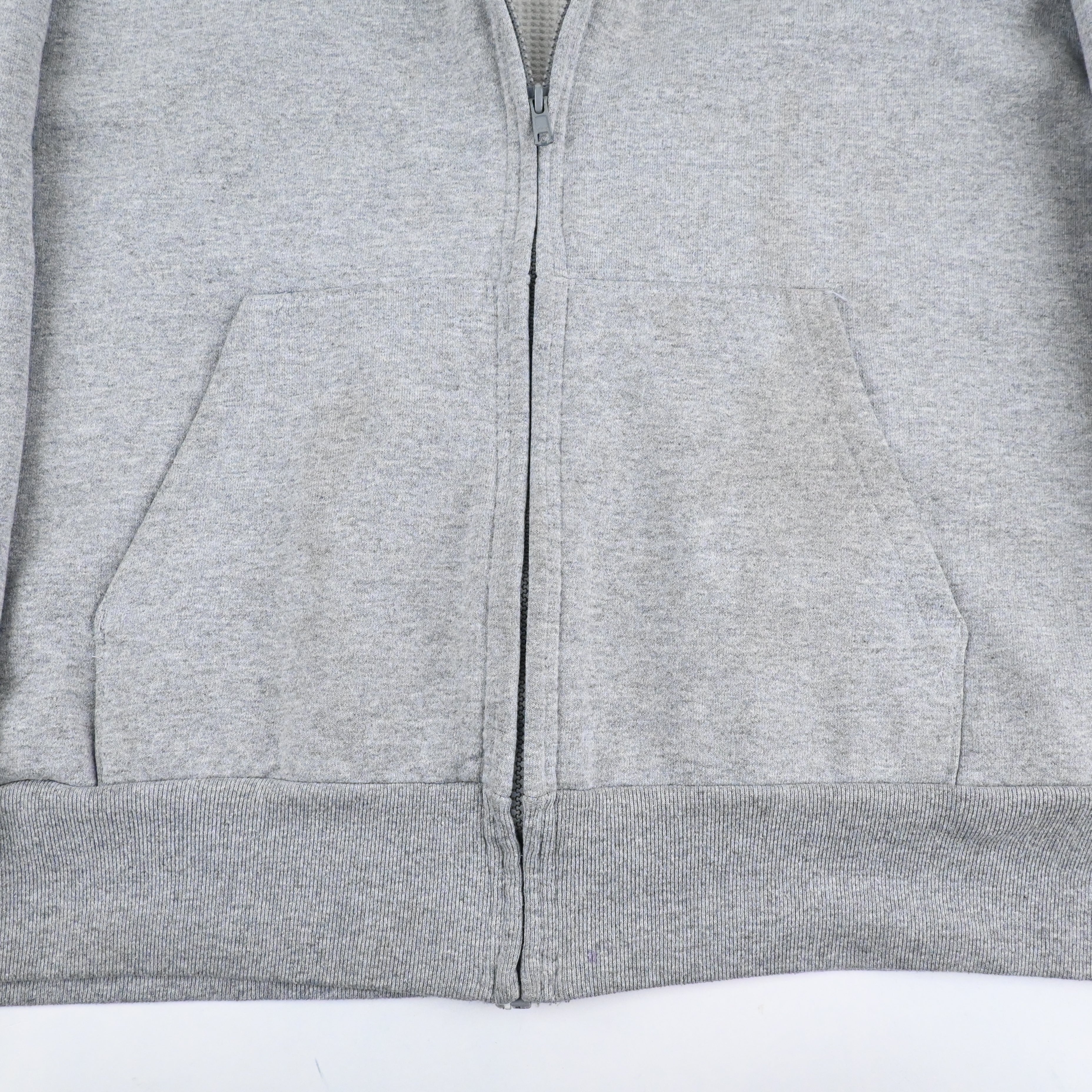 フロントに汚れがございます。