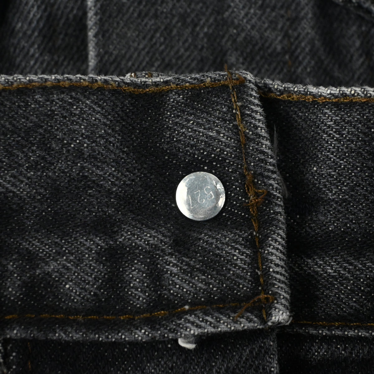 80's LEVI'S 70506-0259 SIZE 36