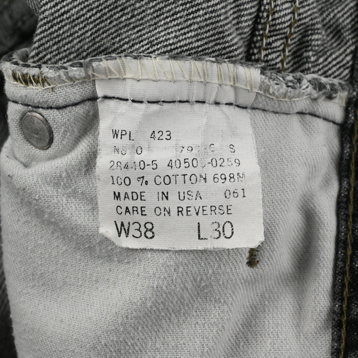 90's LEVI'S 40505-0259 SIZE W37 L30