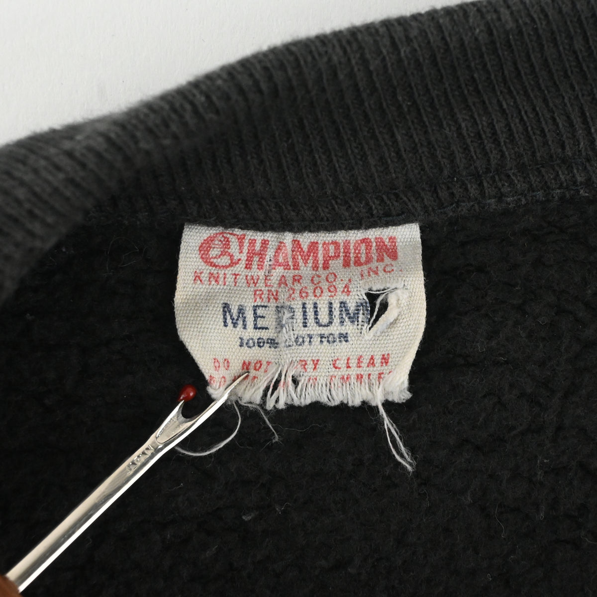 60's CHAMPION "BALL STATE UNIVERSITY" BLACK COLOR  SWEAT SHIRT SIZE M