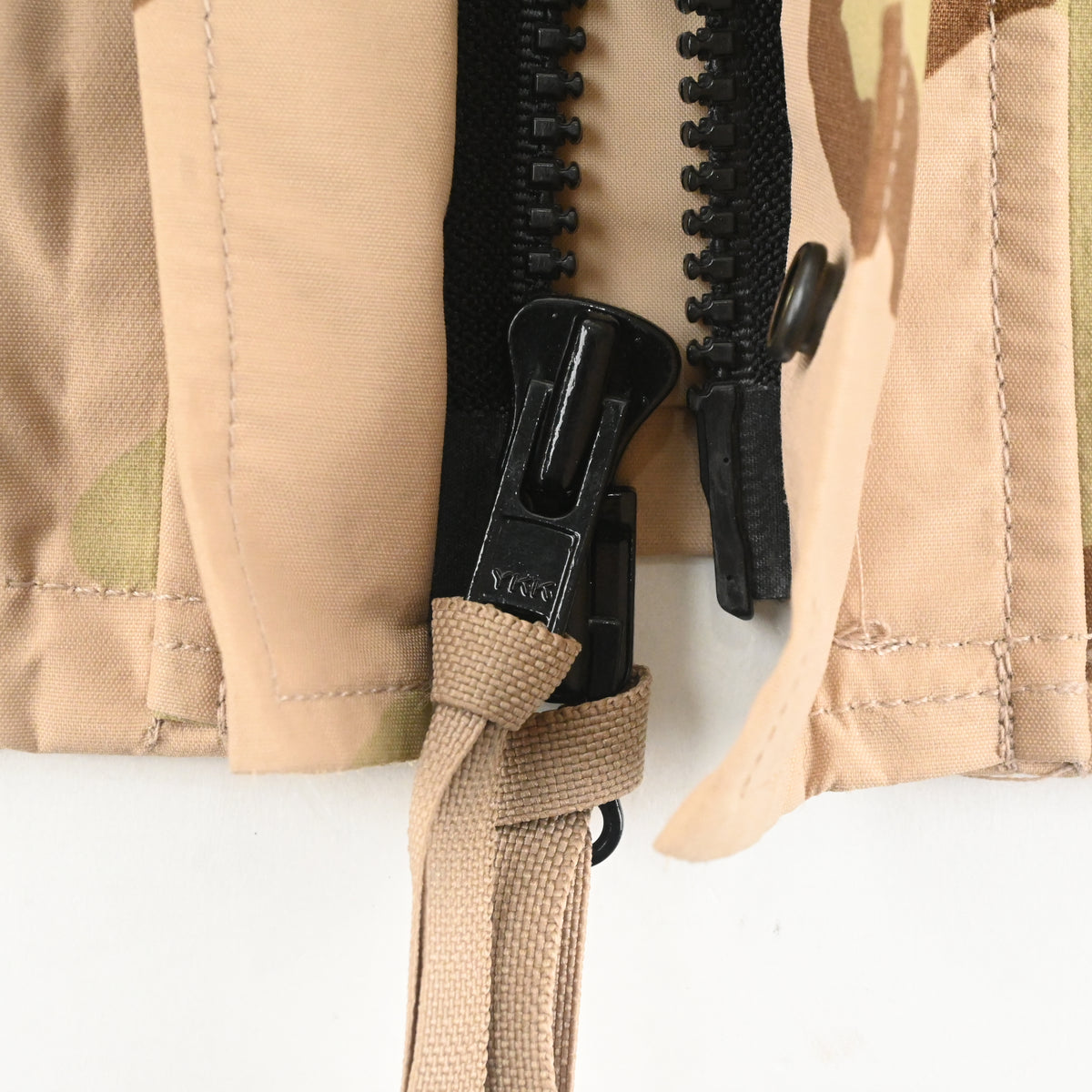 '04 ECWCS GEN1 GORE-TEX PARKA SIZE MEDIUM-SHORT