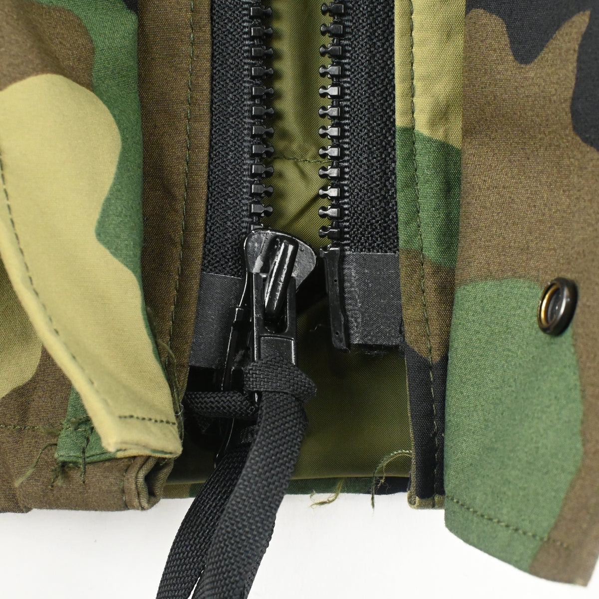 '96 ECWCS GEN1 GORE-TEX PARKA SIZE LARGE-SHORT
