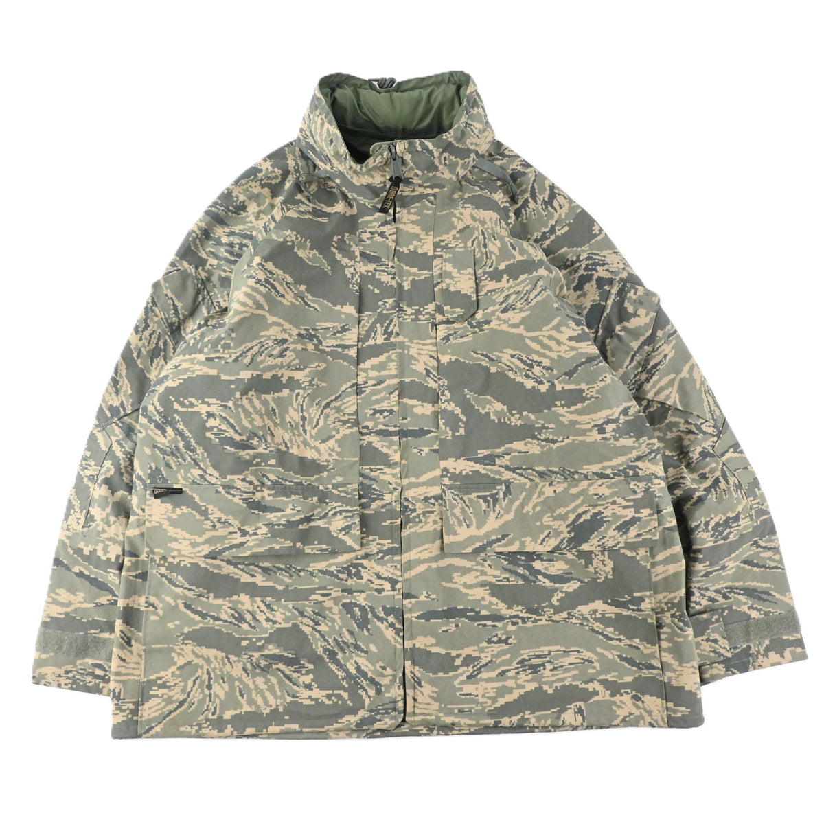 '07 U.S.A.F. APECS GORE-TEX PARKA SIZE LARGE-X-SHORT