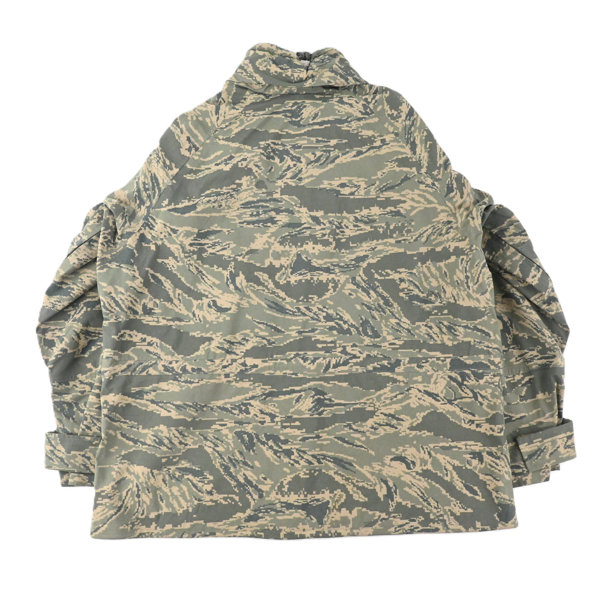 '07 U.S.A.F. APECS GORE-TEX PARKA SIZE LARGE-X-SHORT