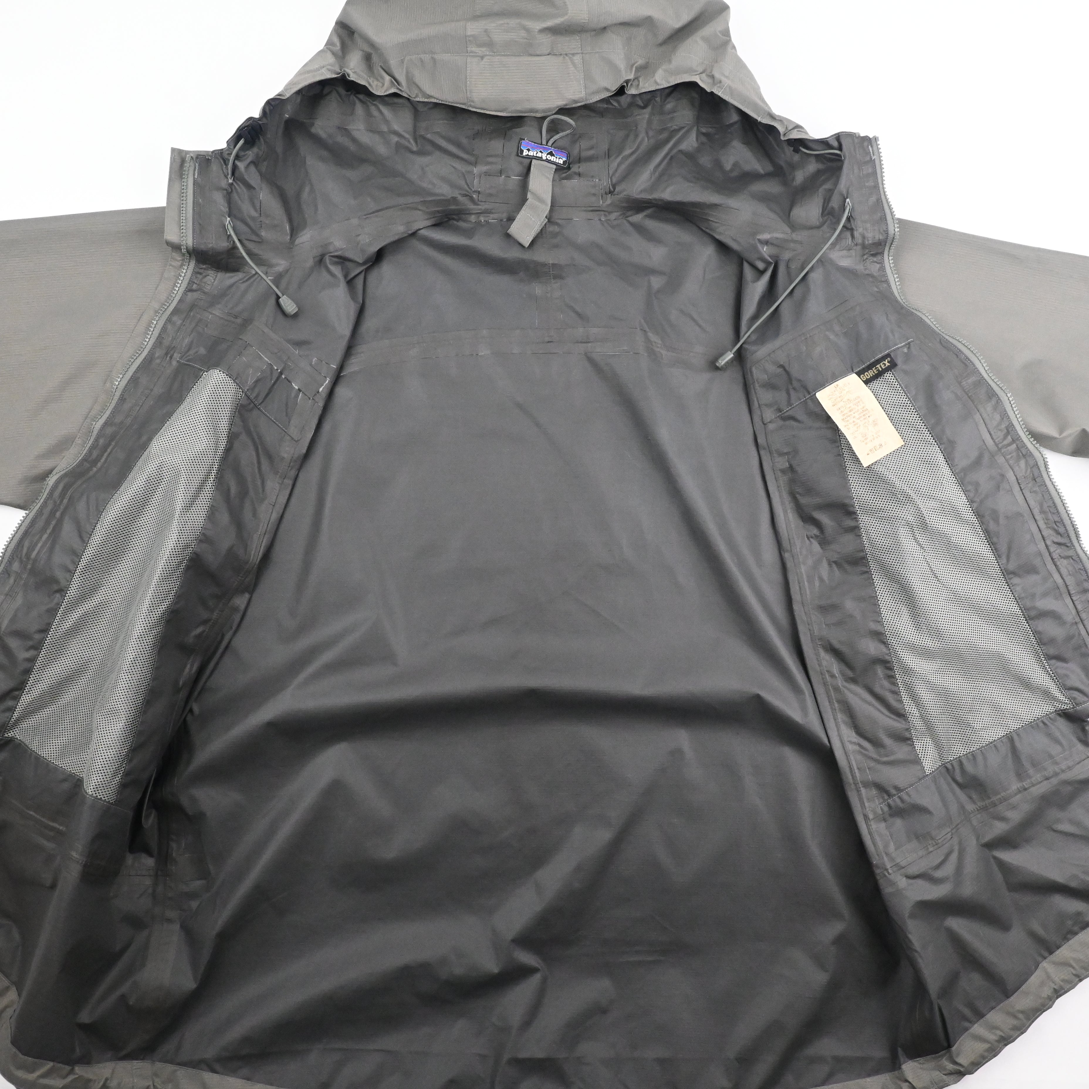 '10 PATAGONIA PCU LEVEL 6 GORE-TEX JACKET SIZE L-REG