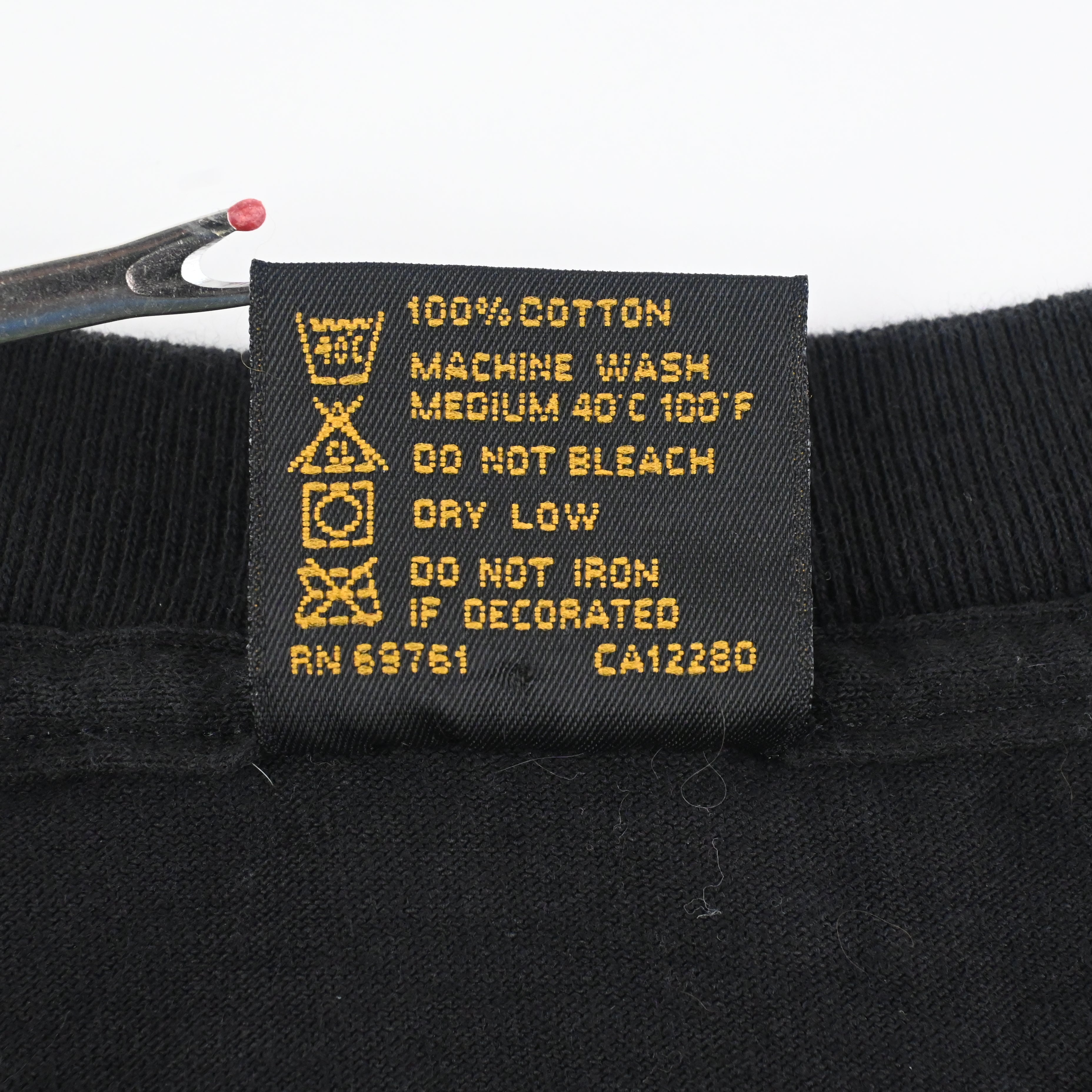 92© PINK FLOYD "The Dark Side Of Moon" T-SHIRT SIZE XL