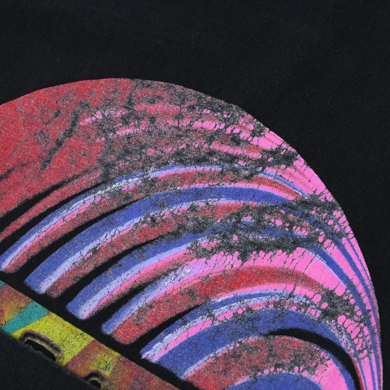 フロントのプリントに割れがございます。