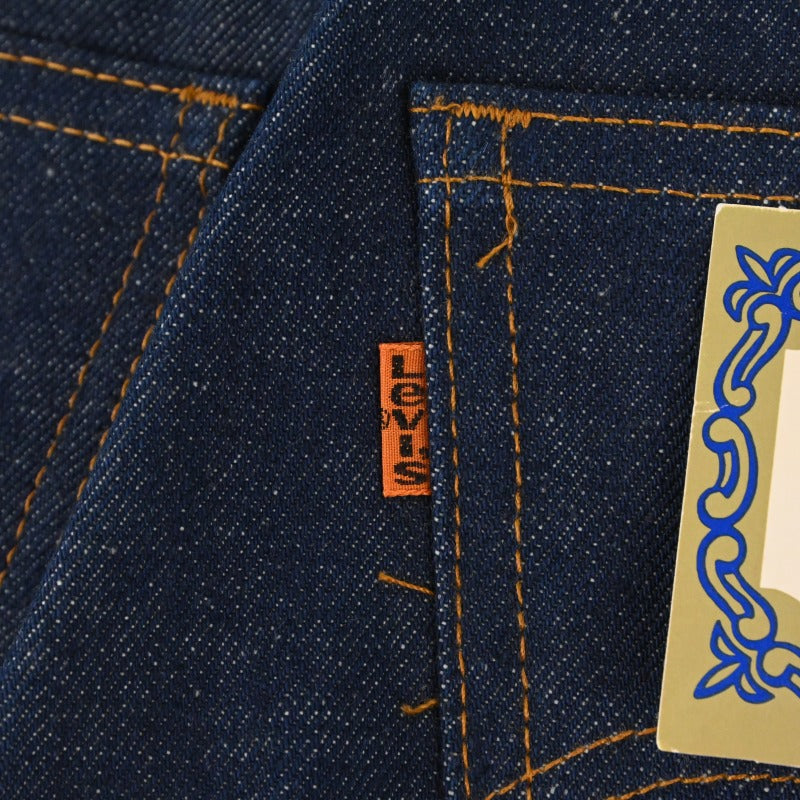 79'y LEVI’S 646 BELL BOTTOMS DEAD STOCK SIZE W30 L30