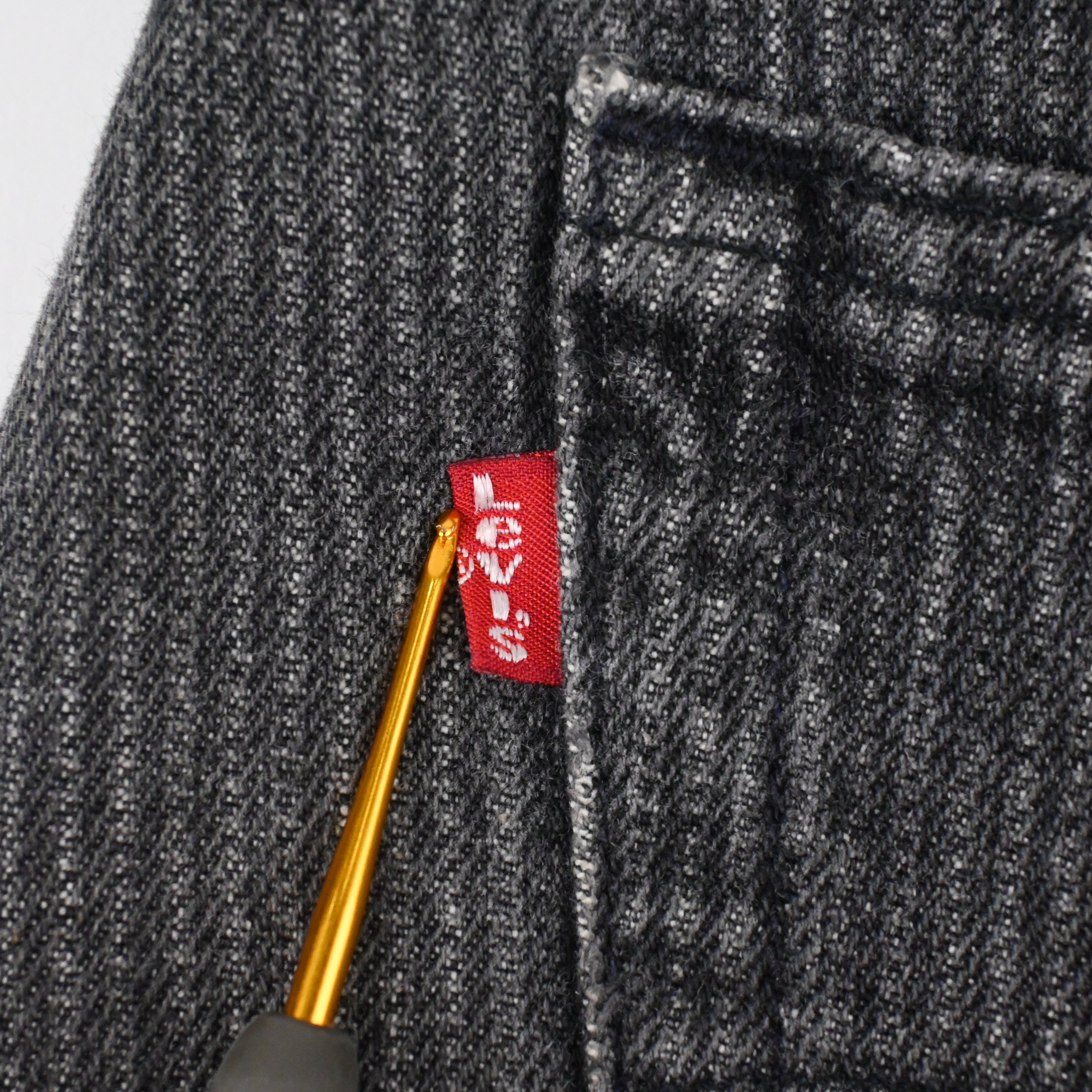 ’90 Levi's 501-0119 Black Stripe Size W33L32