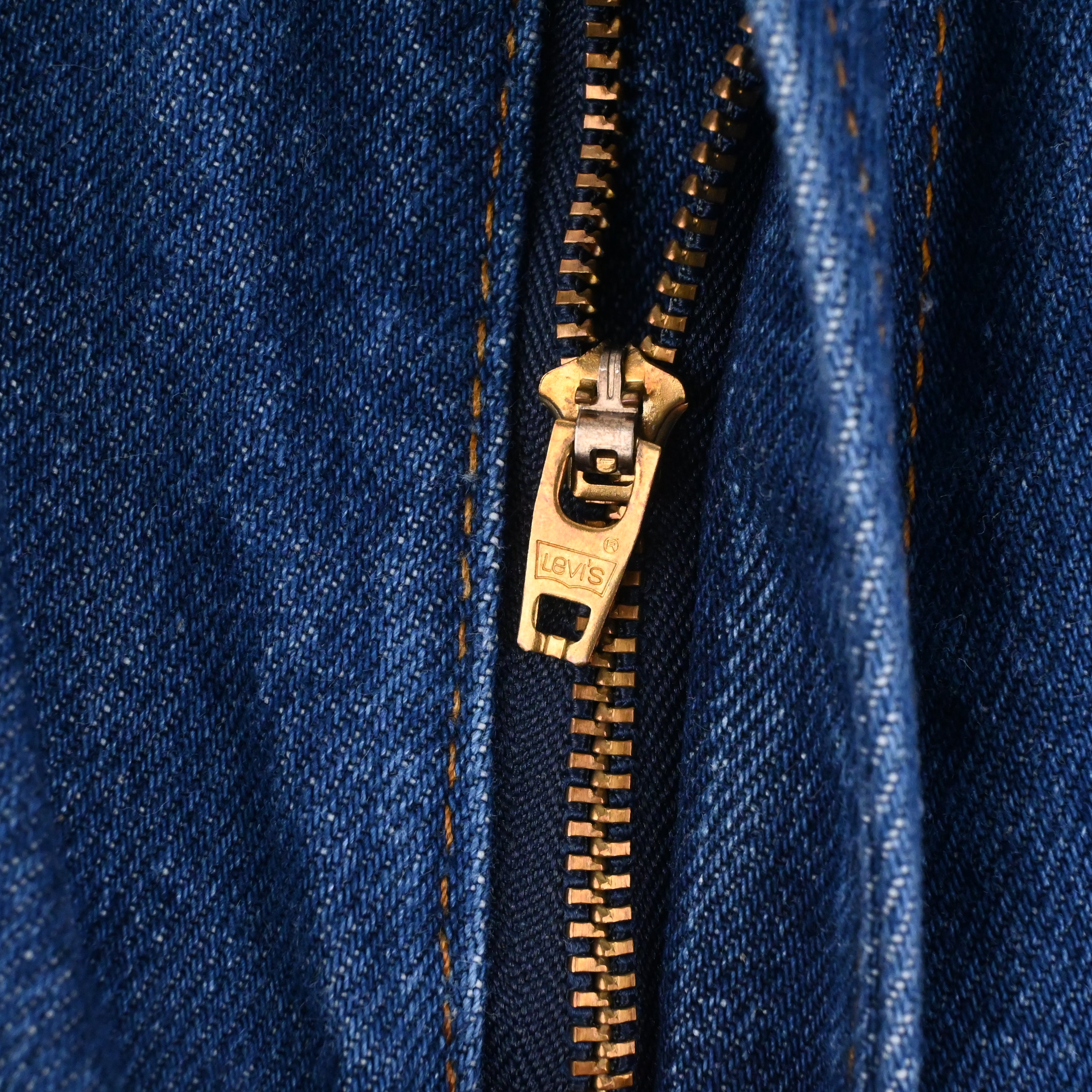 金*生様 684 w29　濃紺 82 LEVI'S 684-0217 SIZE W32 L29 DEAD STOCK