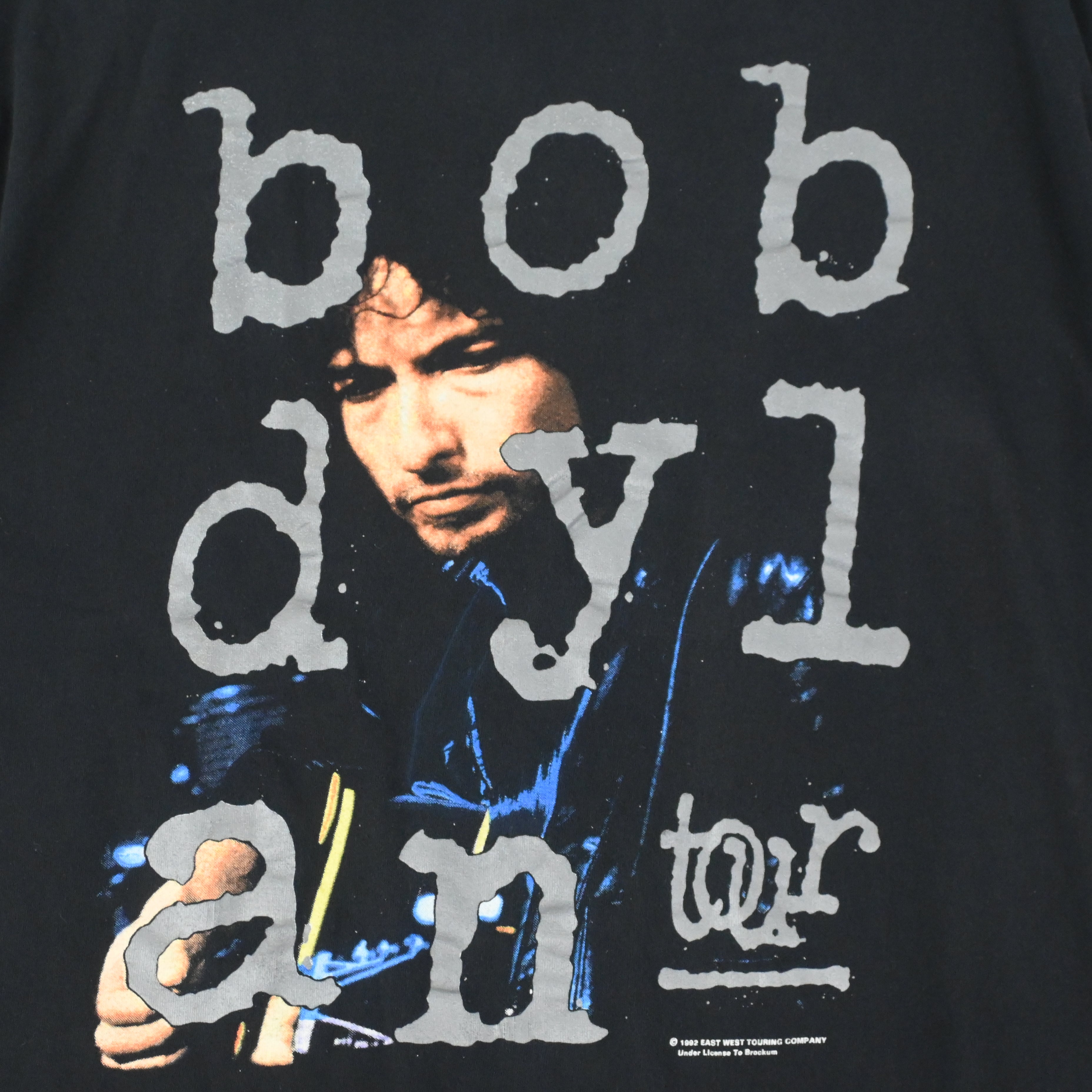 92© BOB DYLAN TOUR T-SHIRT SIZE XL