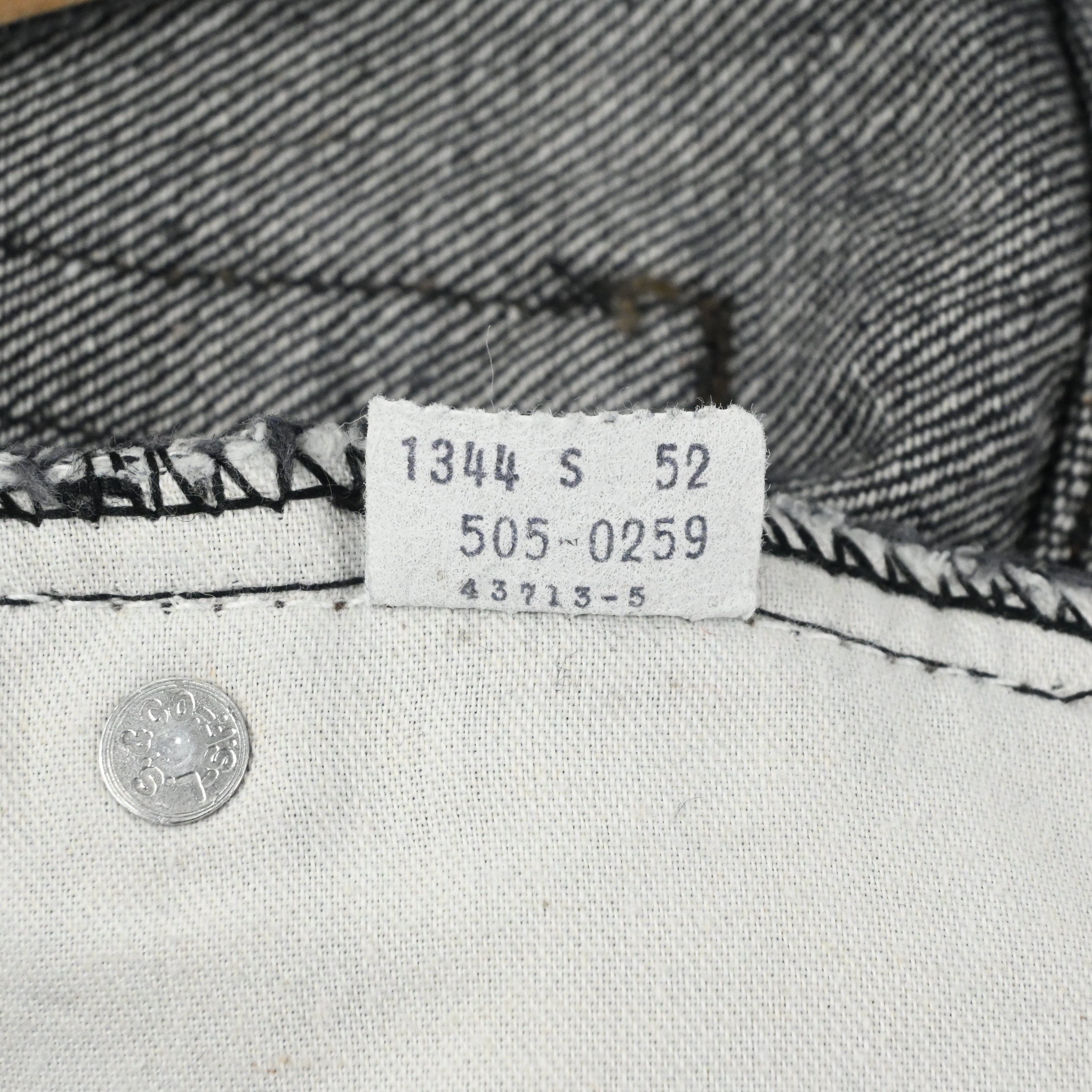 80's LEVI'S 505-0259 SIZE W31 L32 BLACK