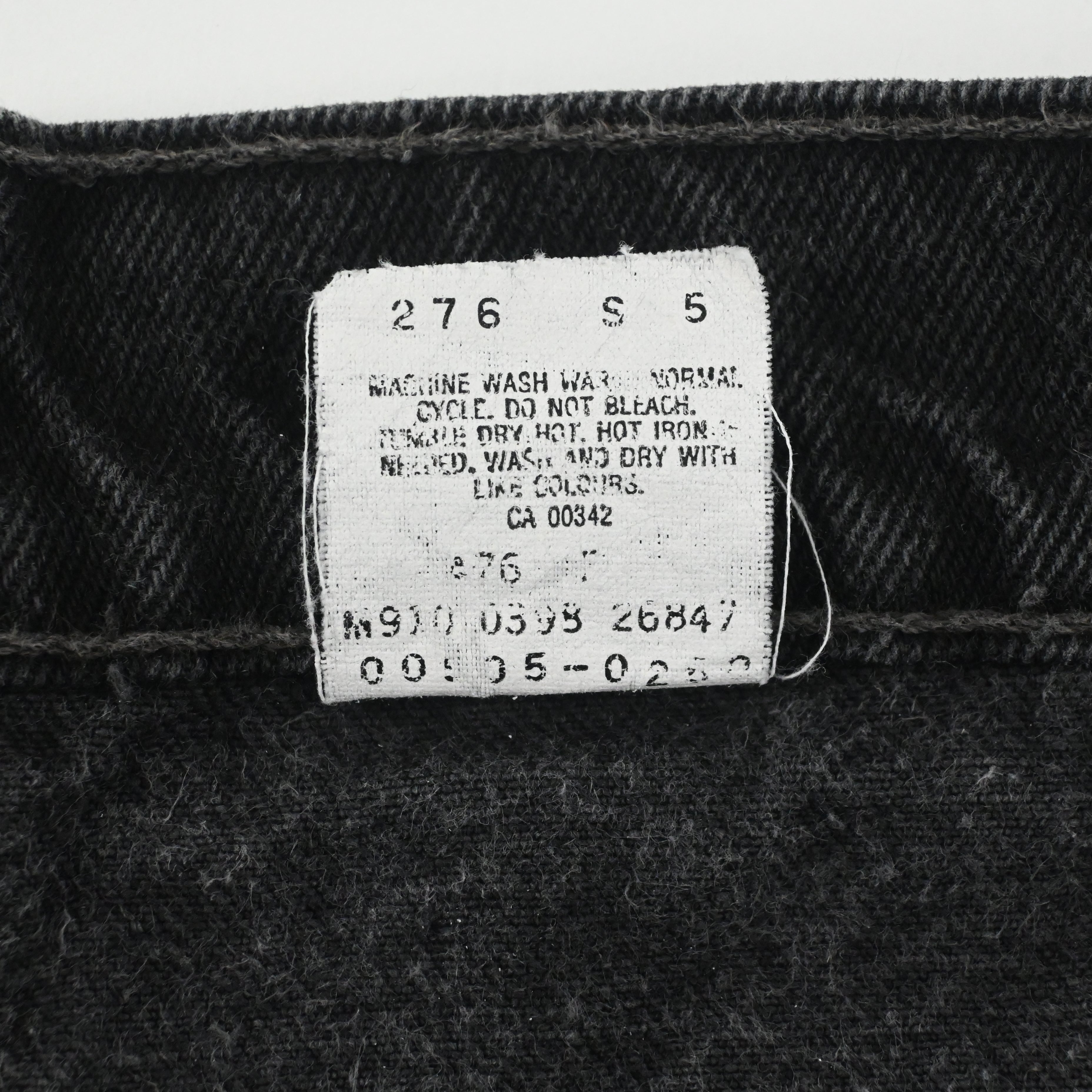'98 LEVI'S 00505-0260 SIZE W34 L30 BLACK