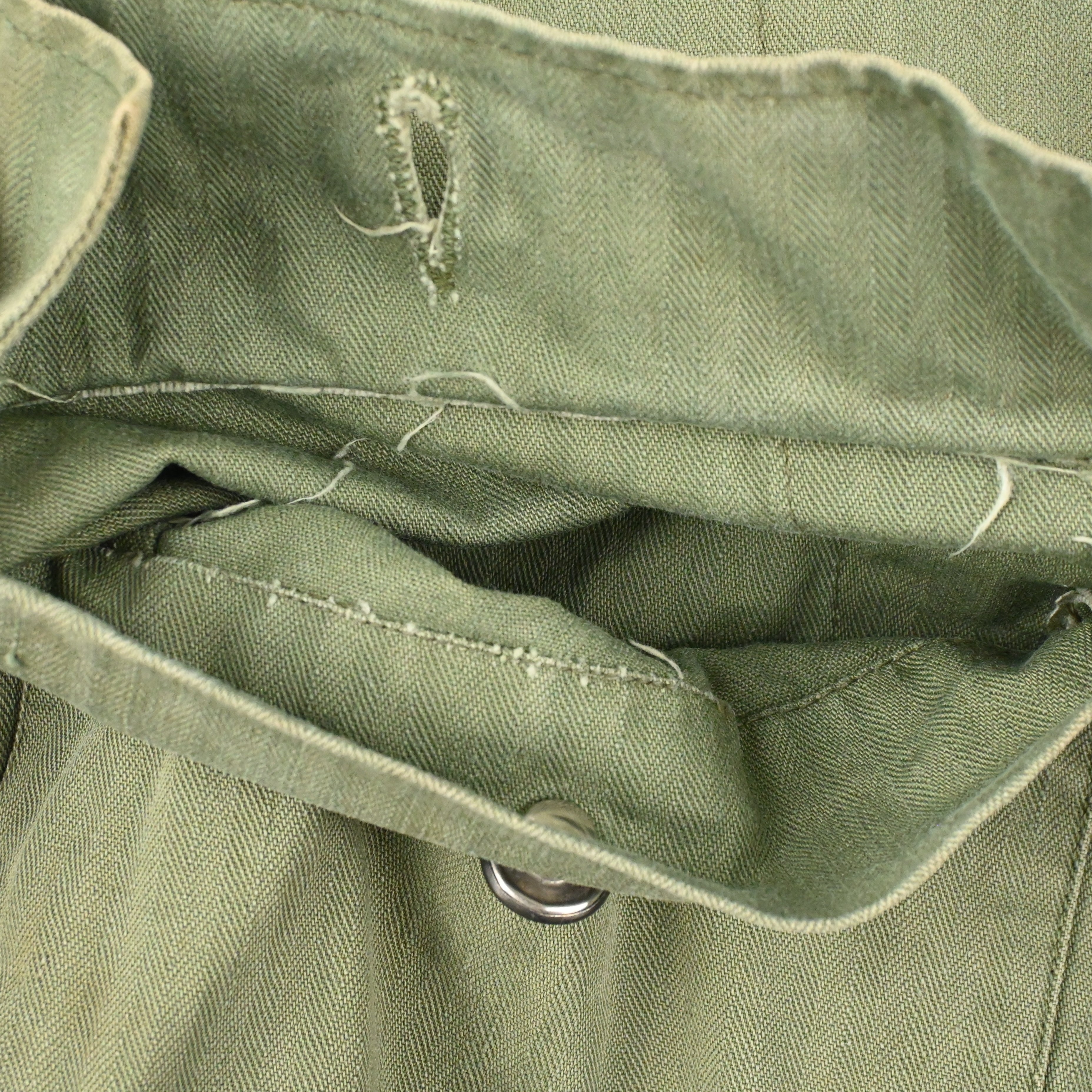 40's US ARMY M-43 UTILITY JACKET HBT SIZE 38R ②