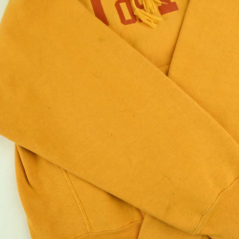 スリーブに汚れ及びピンホールがございます。